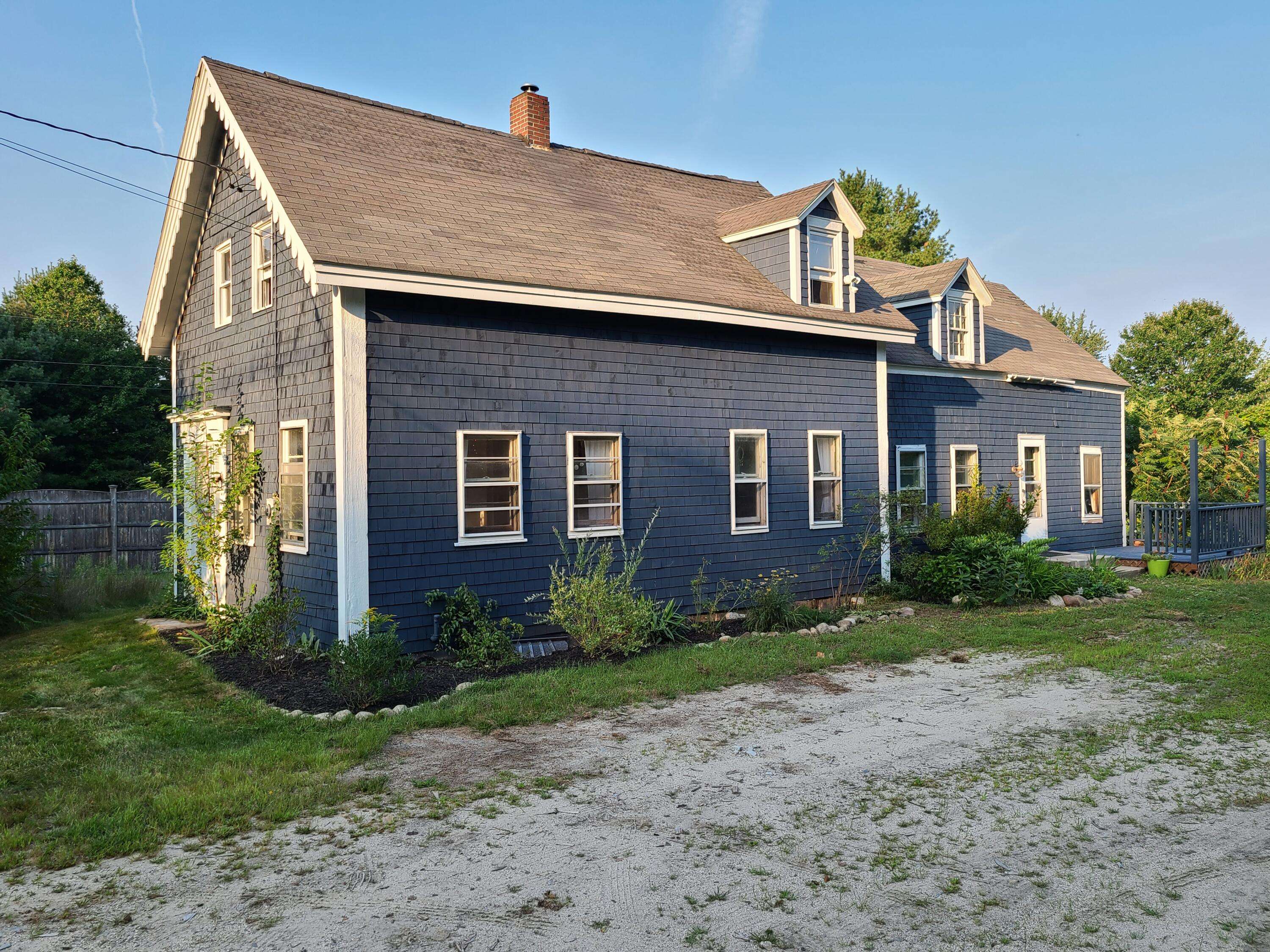 North Yarmouth, ME 04097,643 Walnut Hill RD