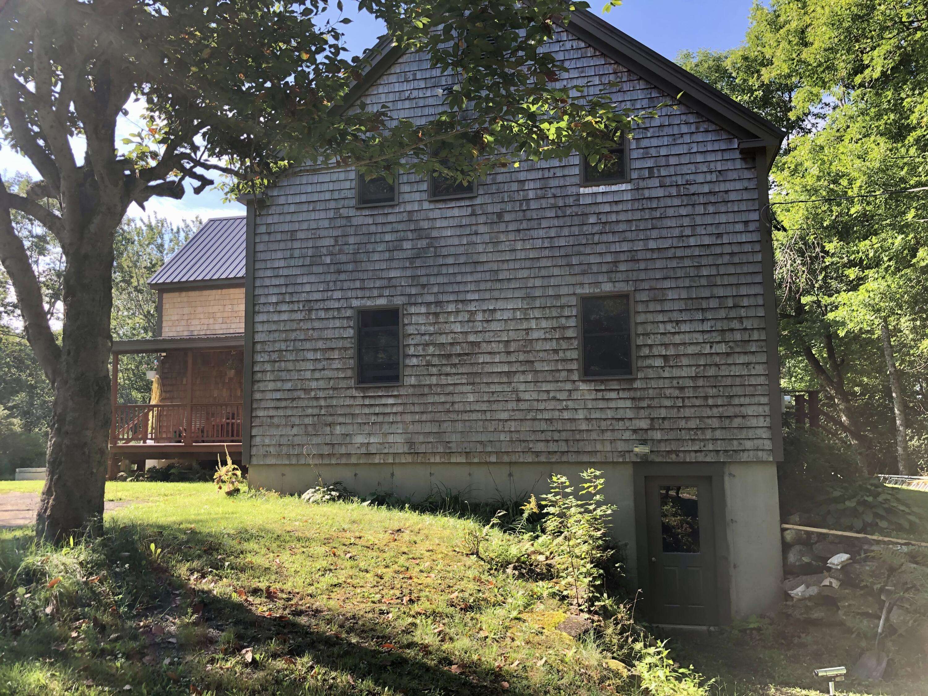 Swanville, ME 04915,531 Cross RD