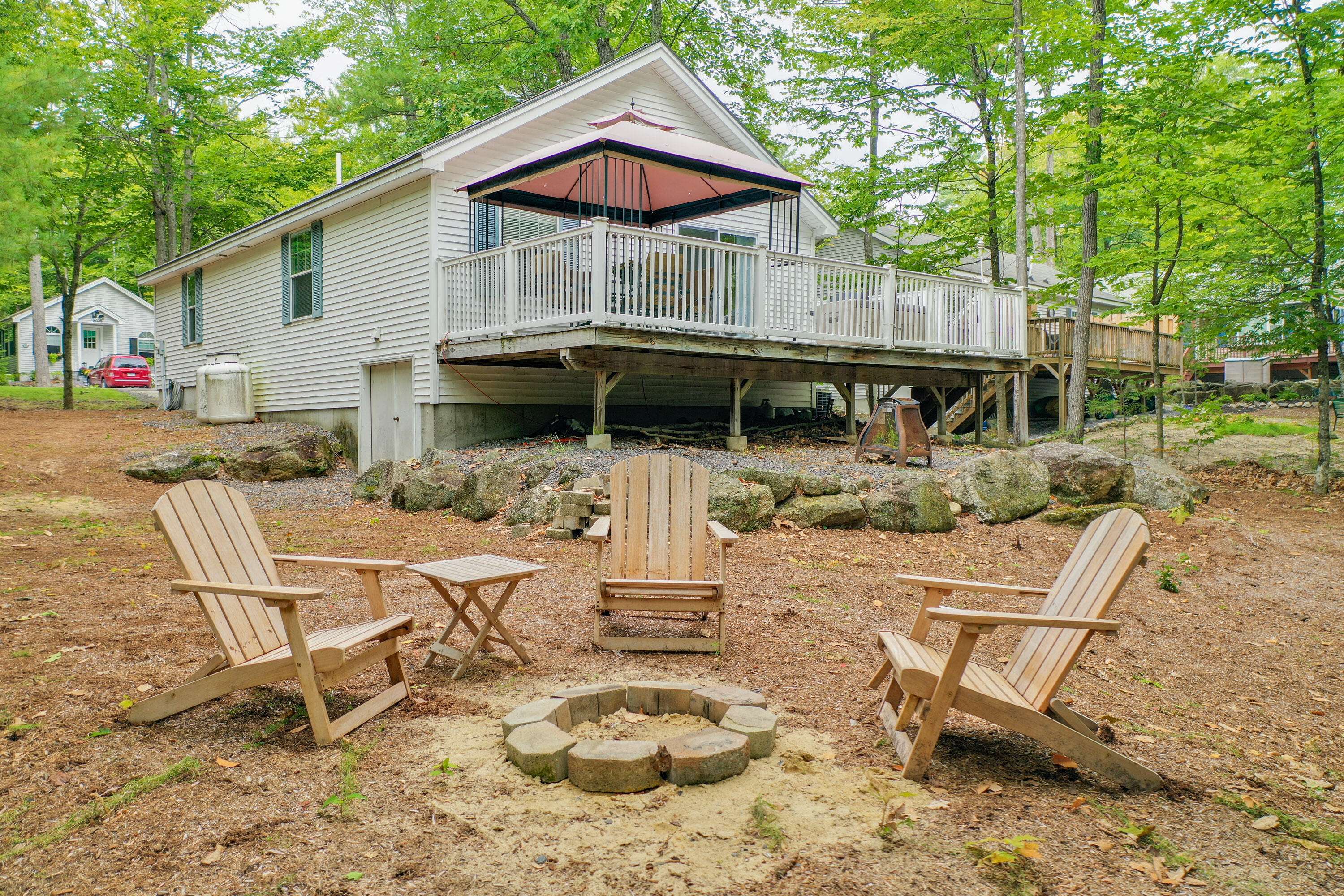 Casco, ME 04015,1634 Pine DR