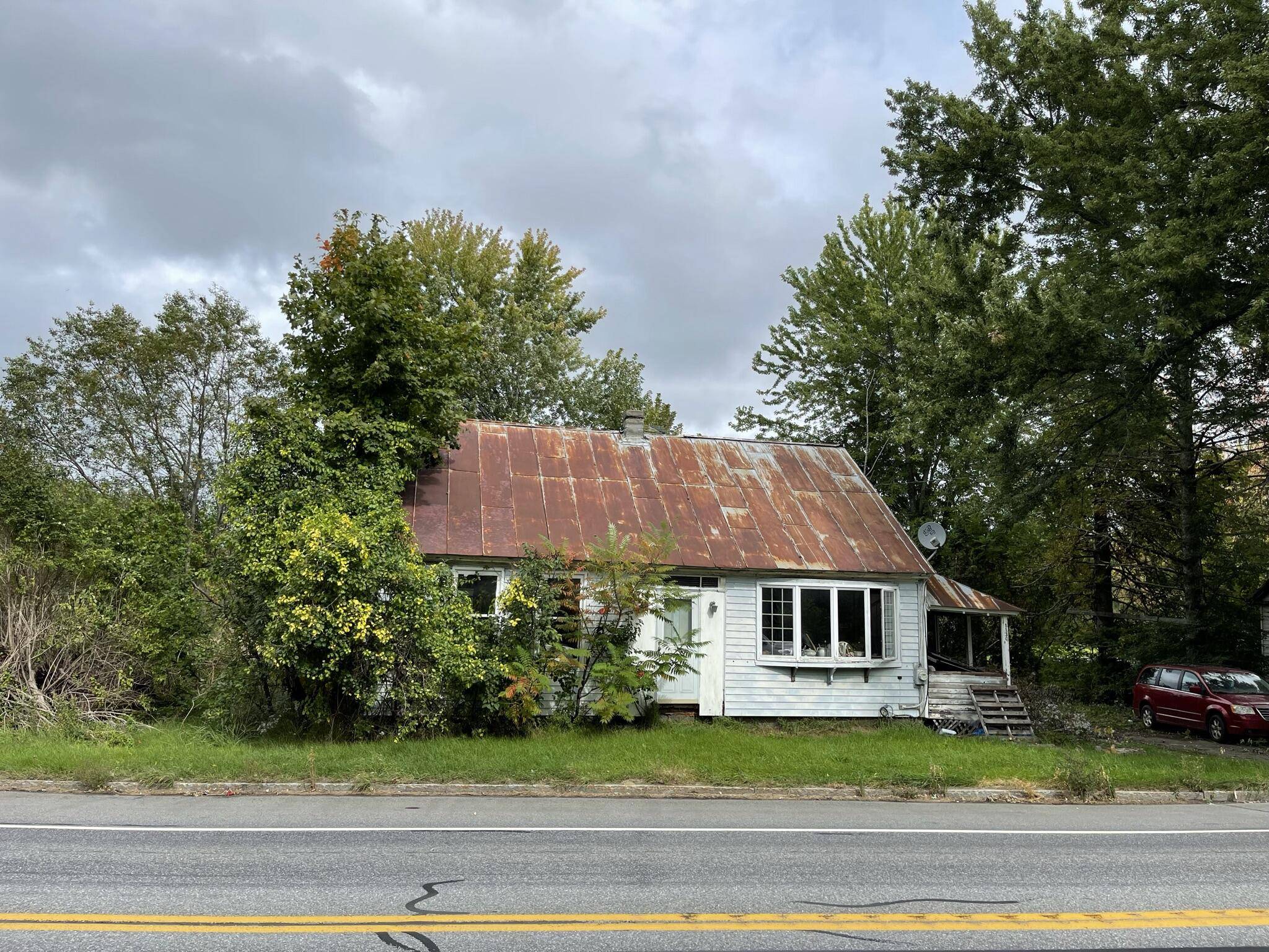 Farmington, ME 04938,1130 Farmington Falls RD