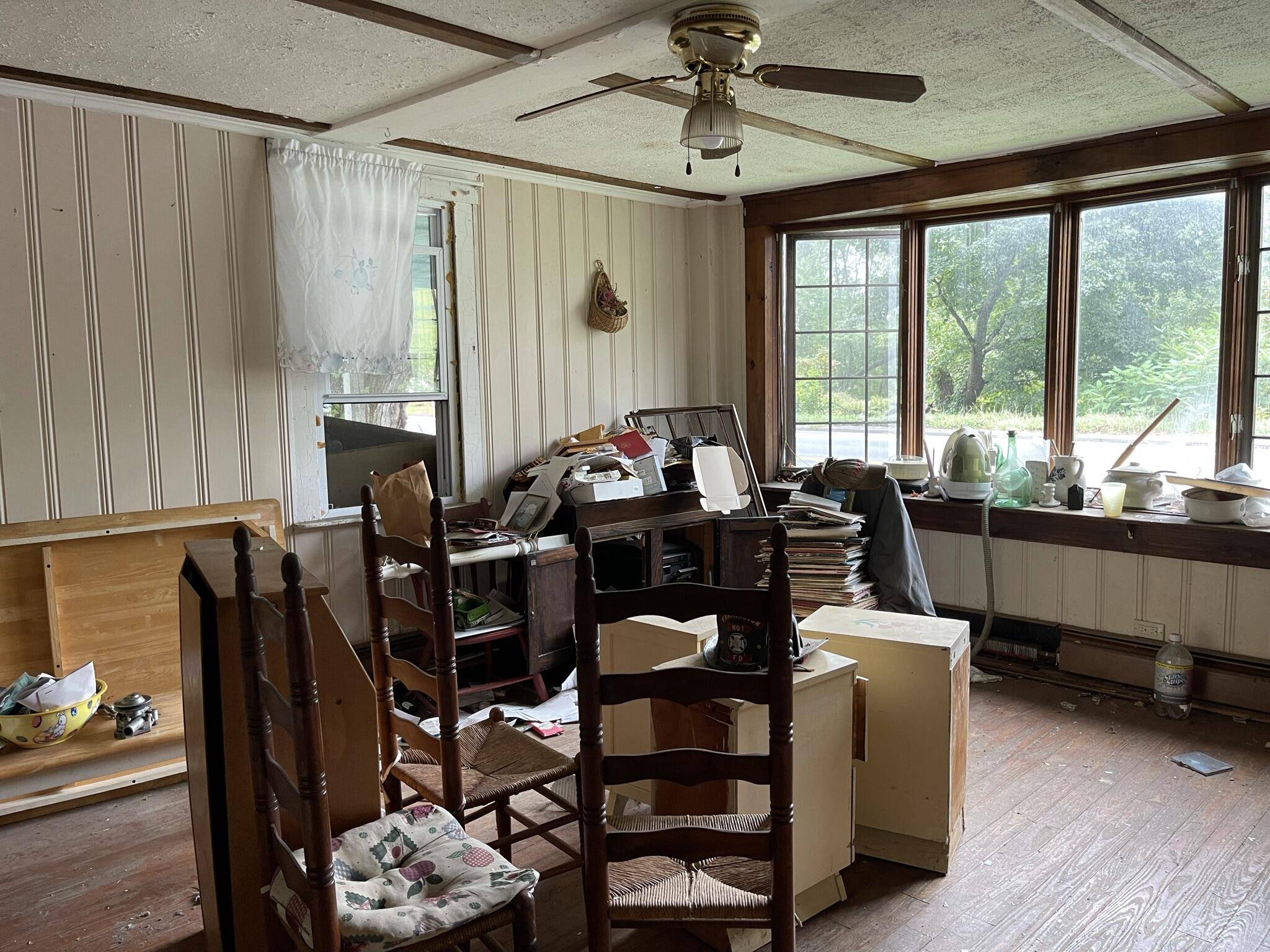 Farmington, ME 04938,1130 Farmington Falls RD