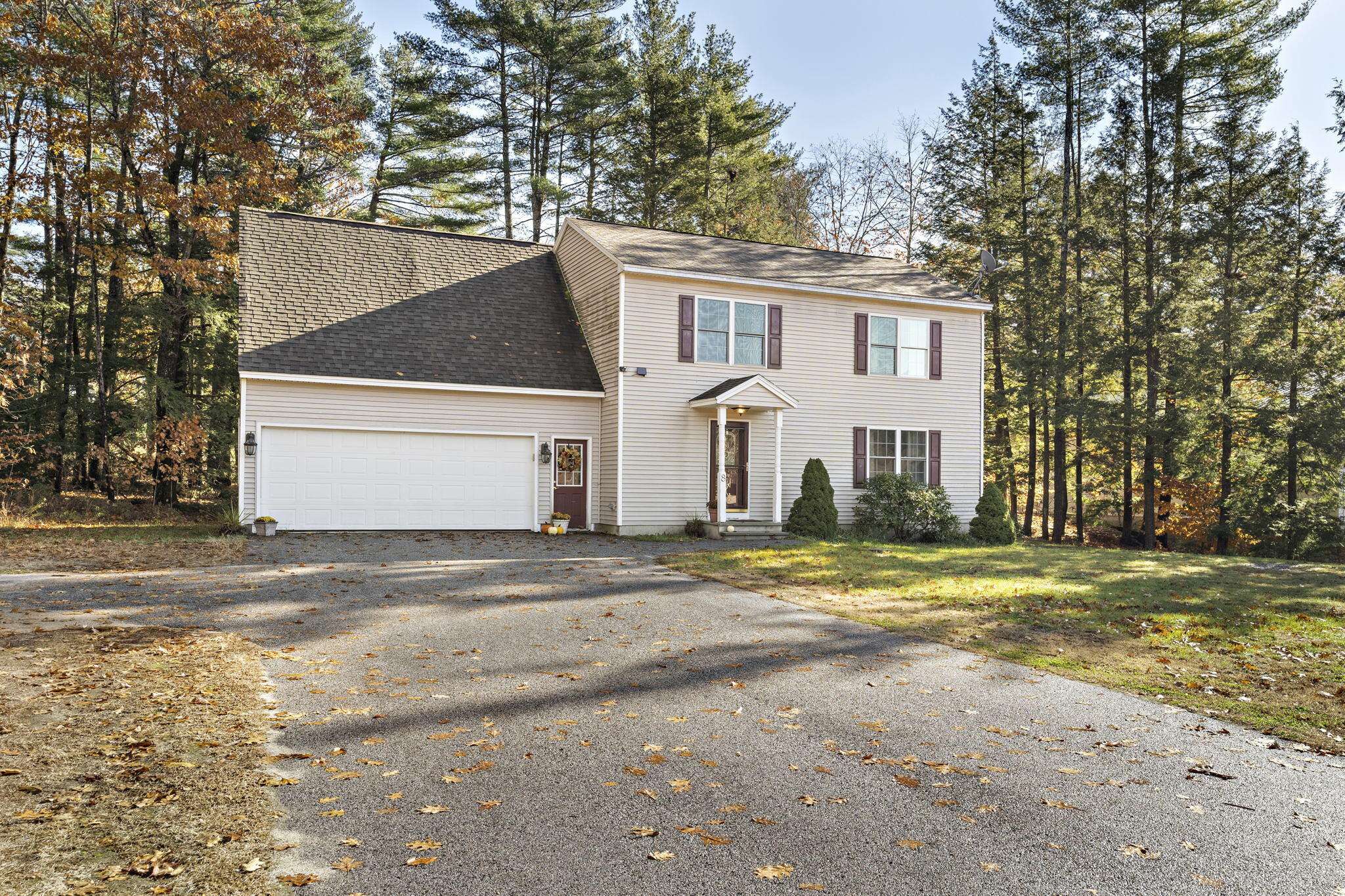 Limerick, ME 04048,8 Dora LN