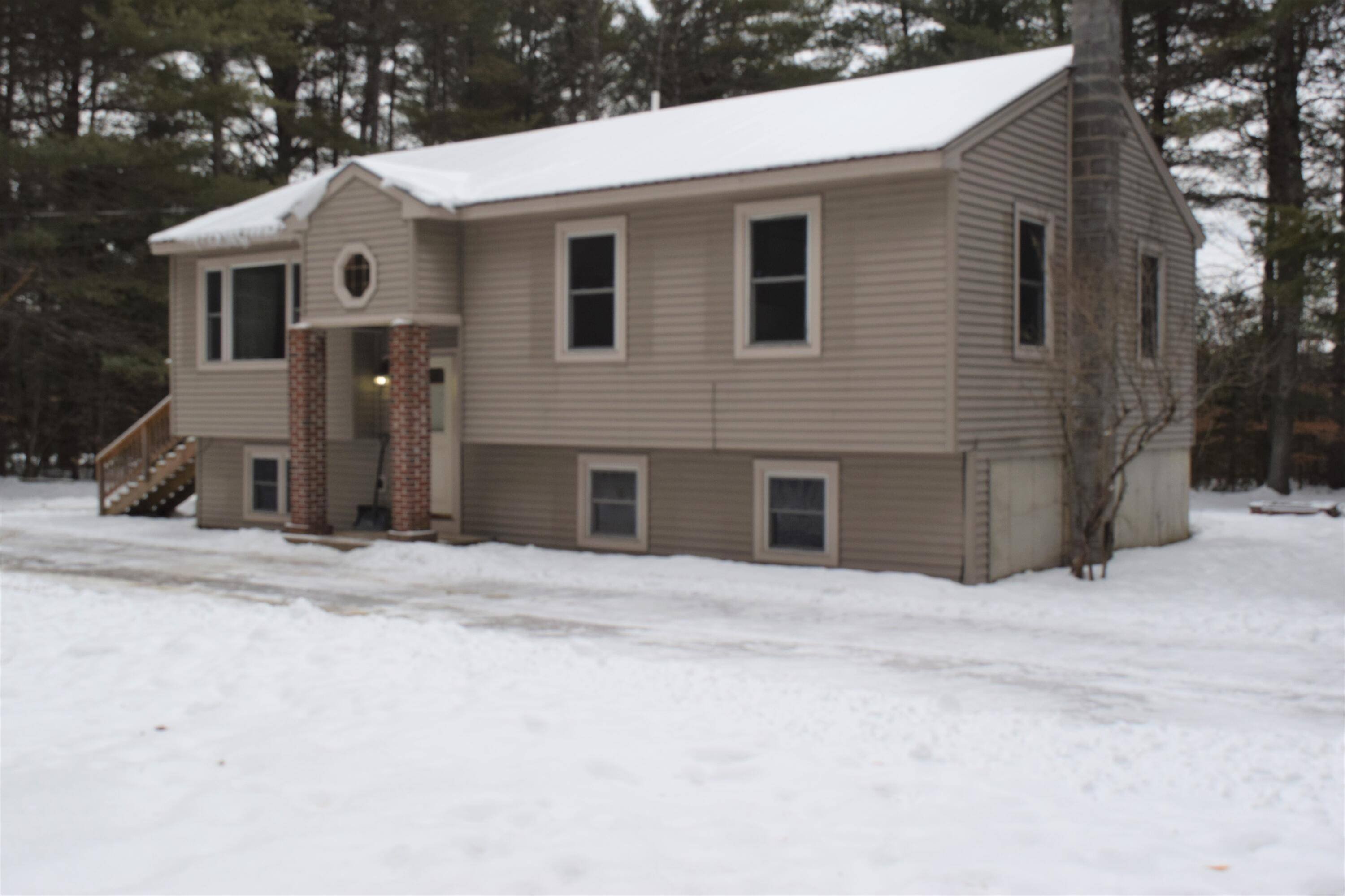 Harrison, ME 04040,92 Plains RD