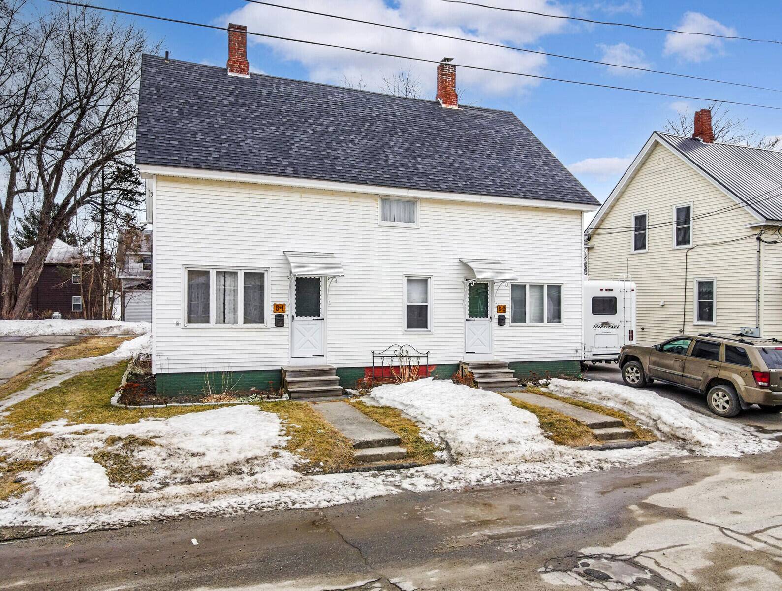 Winslow, ME 04901,8 Lasalle ST