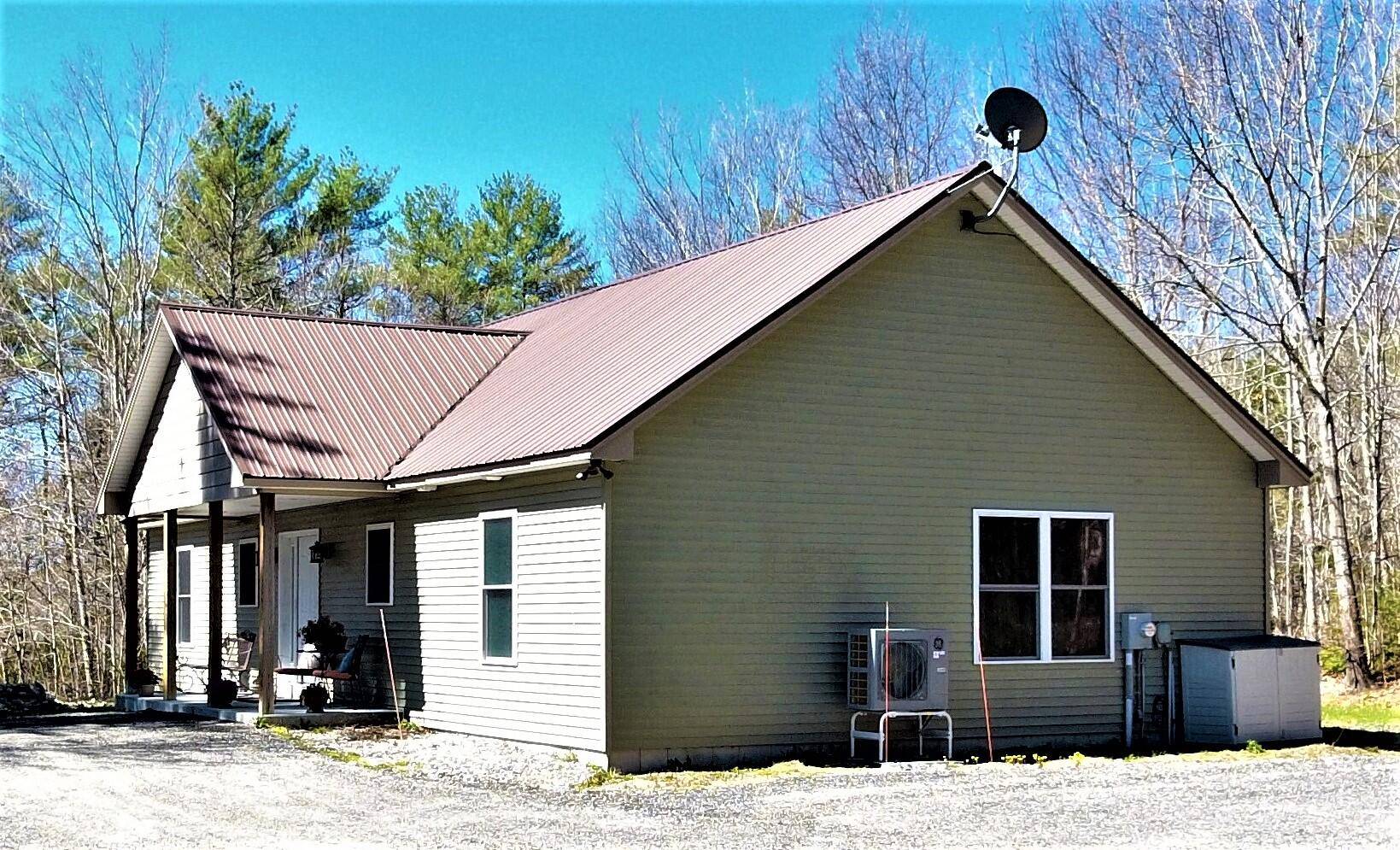 Raymond, ME 04071,688R Webbs Mills RD