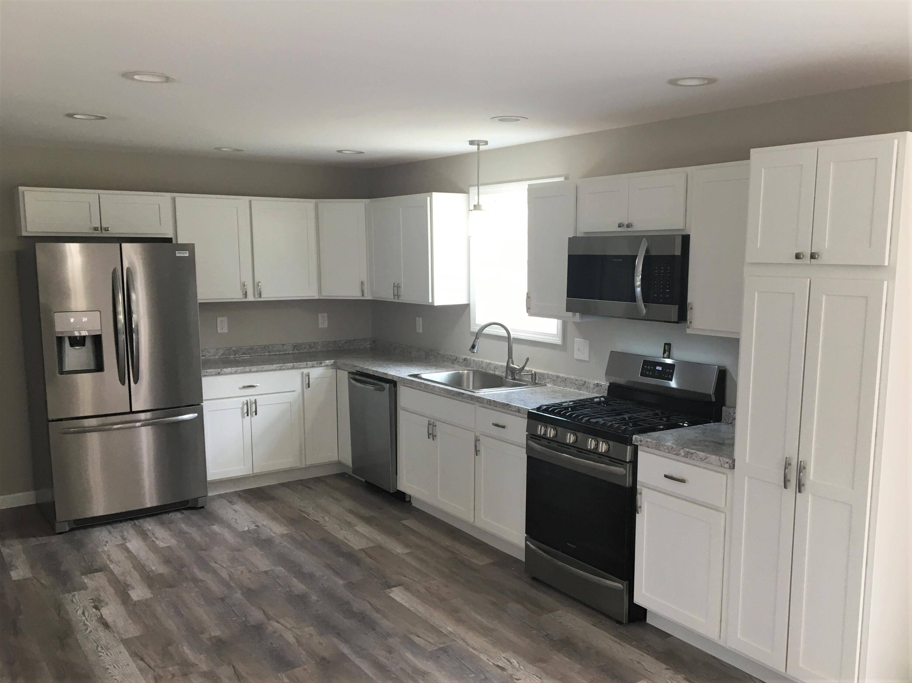 Belgrade, ME 04917,30 Nadeau DR