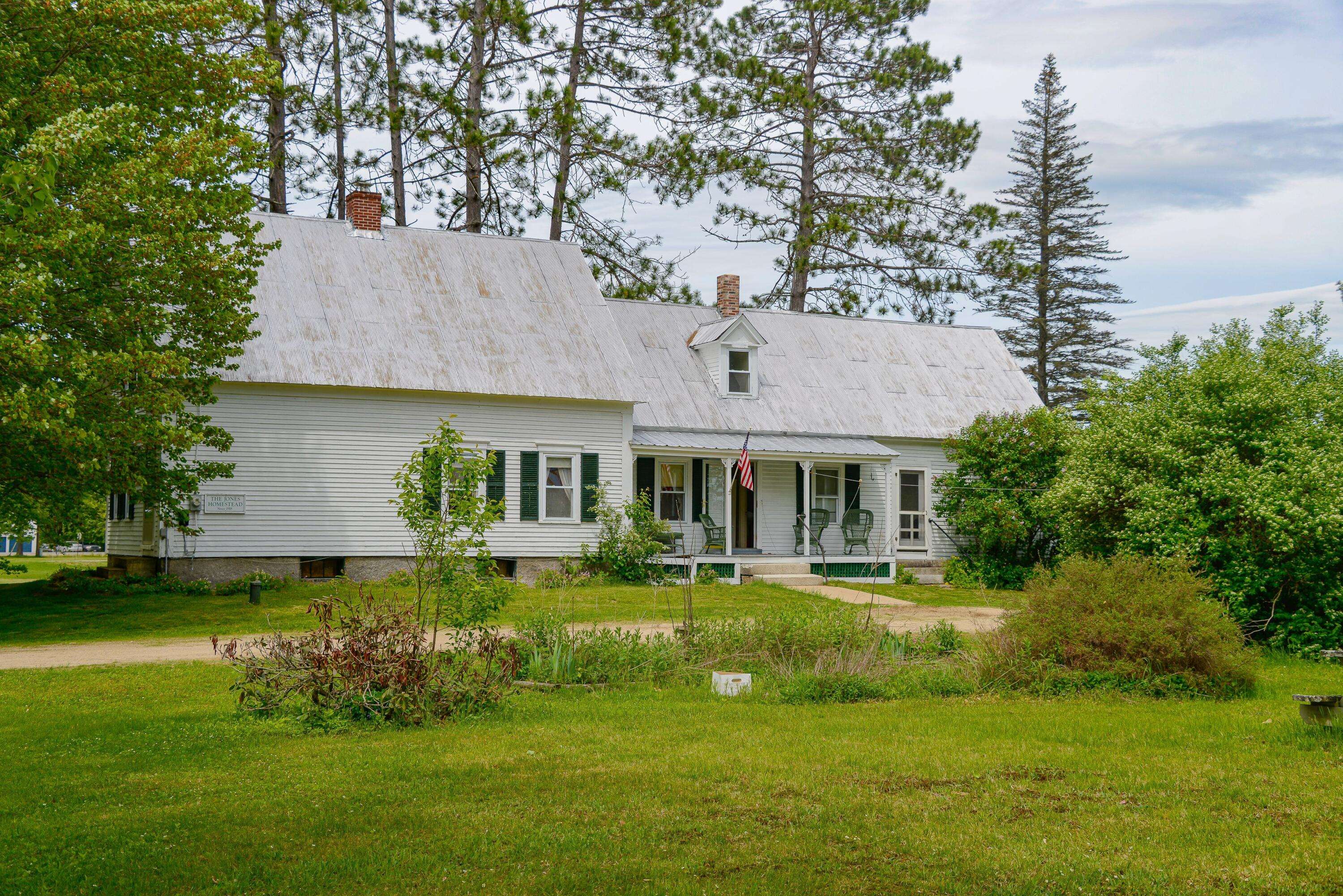 Fryeburg, ME 04037,113 N North Fryeburg RD