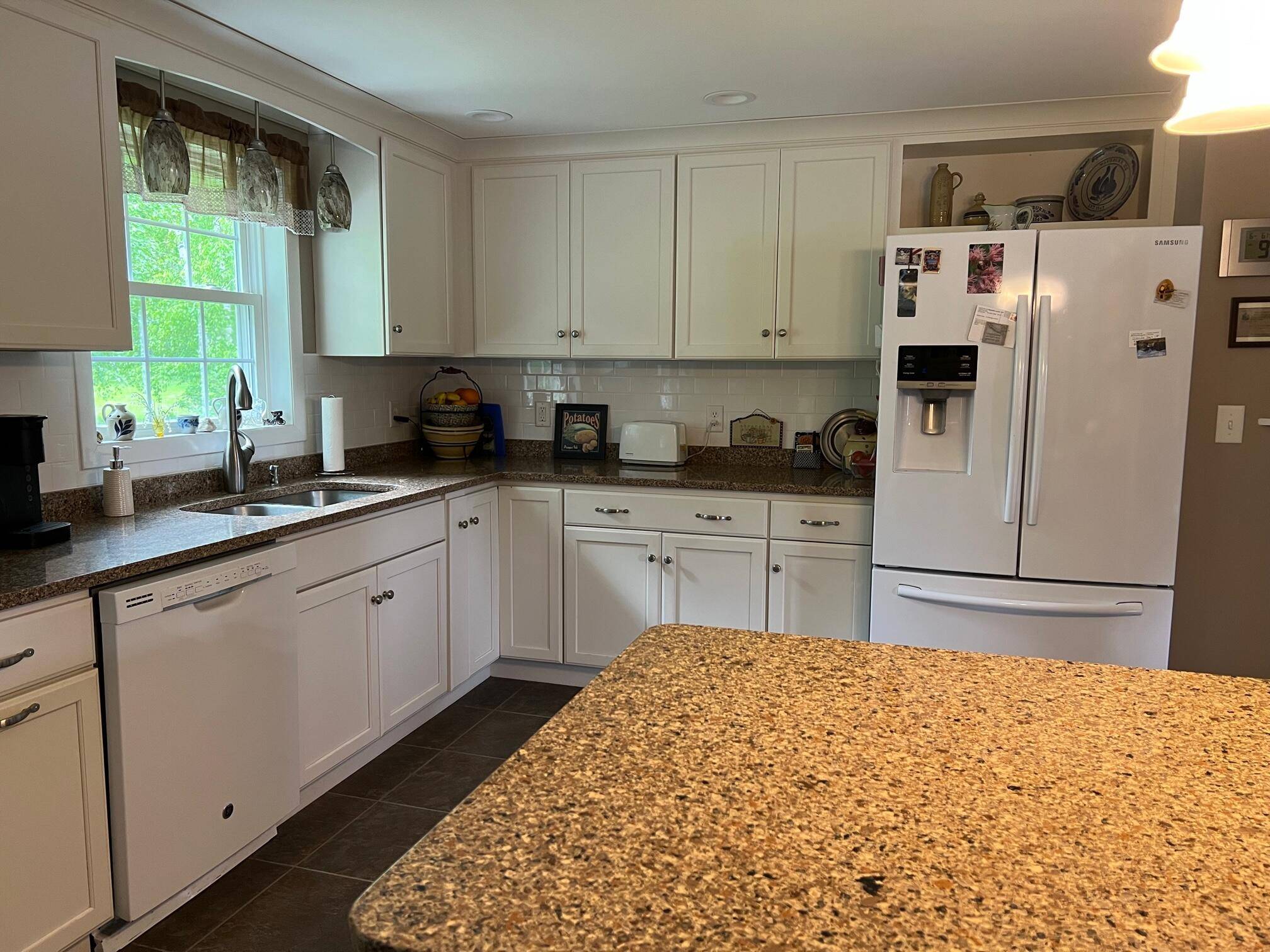 Presque Isle, ME 04769,48 Lombard ST