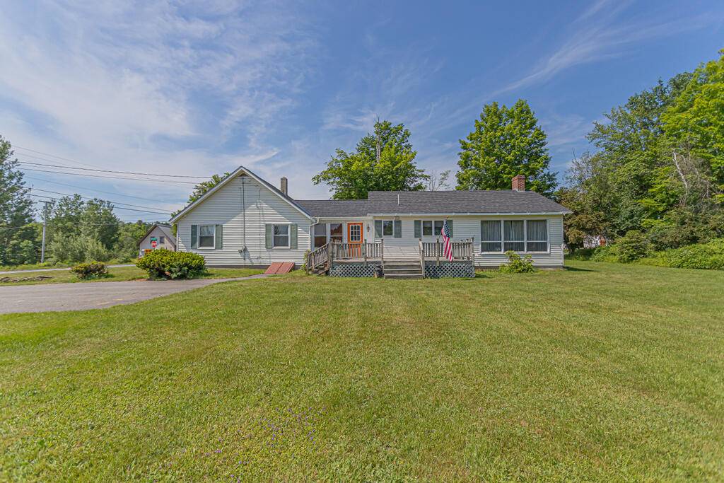 Farmington, ME 04938,659 Lucy Knowles RD