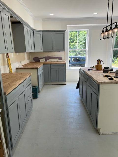 Sebago, ME 04029,255 Anderson RD