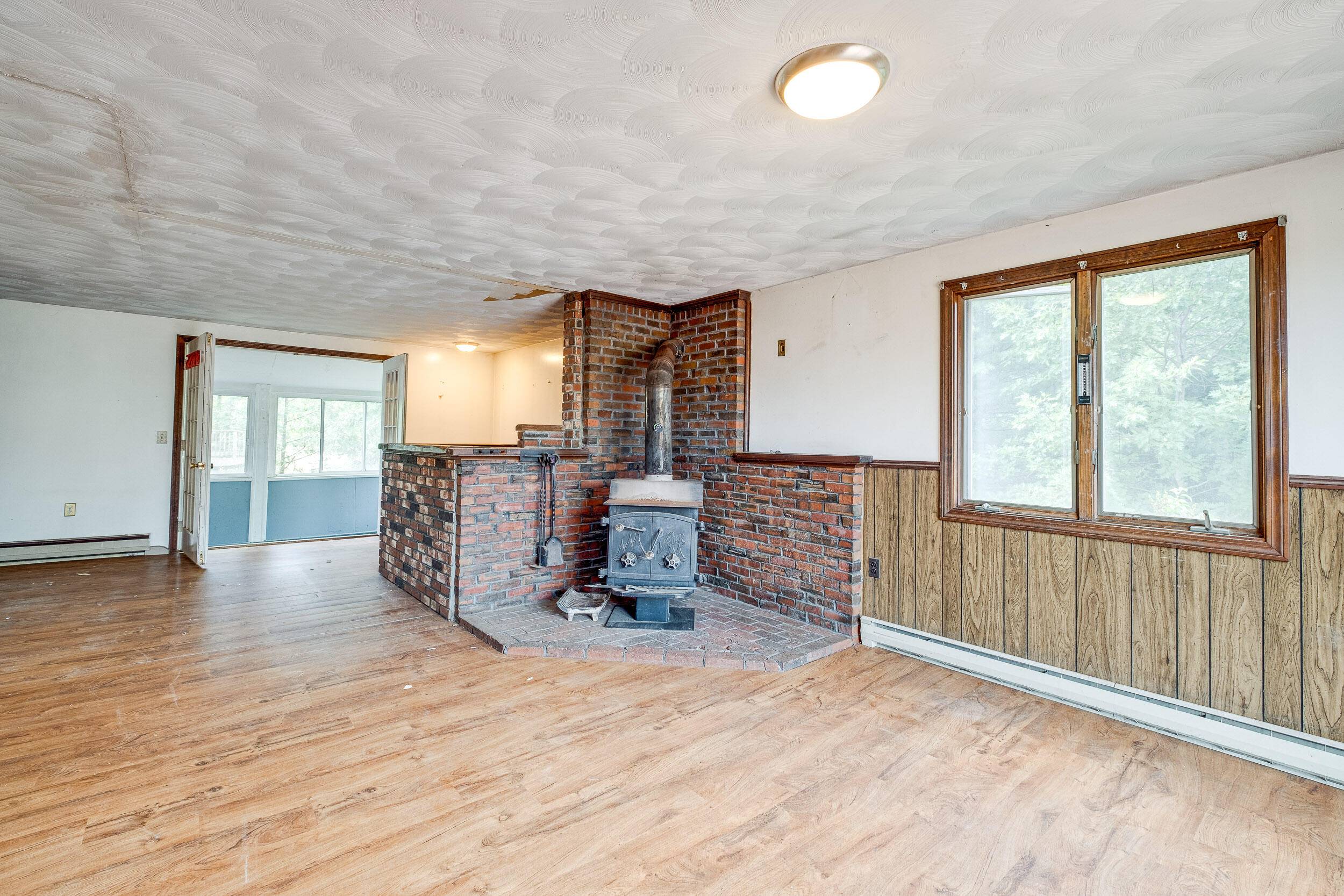 Waterford, ME 04088,218 Mill Hill RD