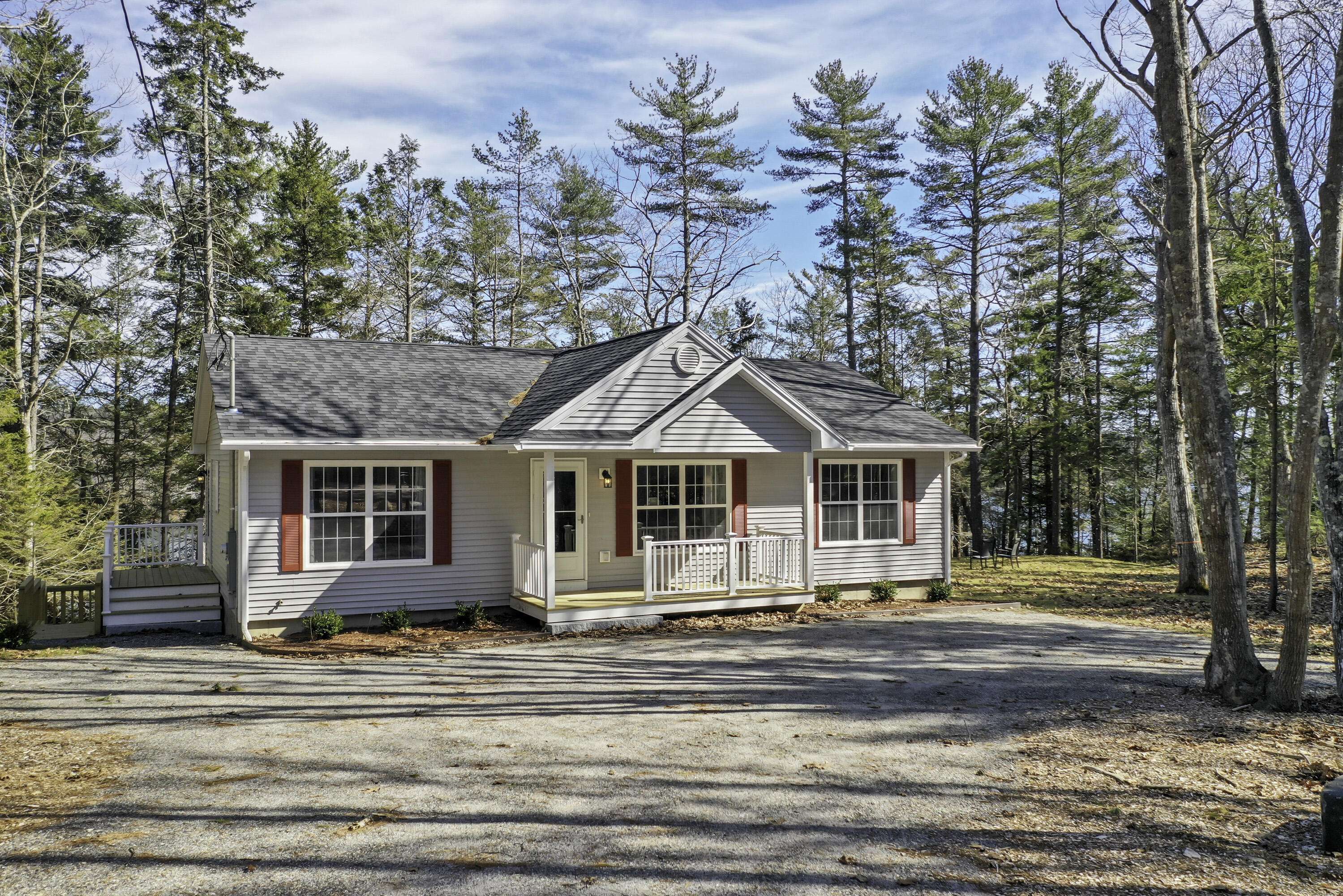 Westport Island, ME 04578,104 Main RD