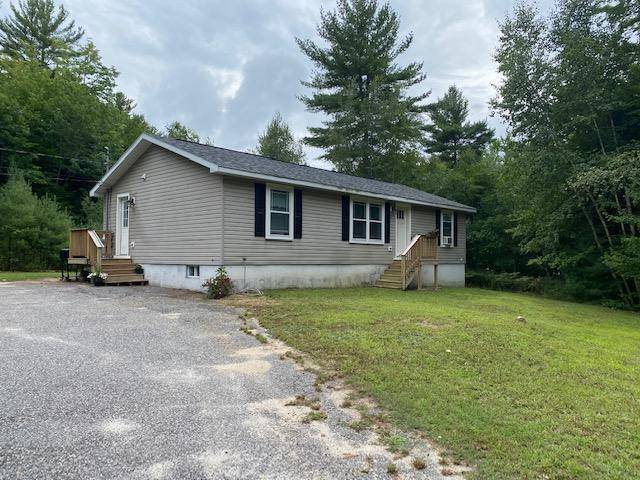 Sebago, ME 04029,31 Hawkes RD