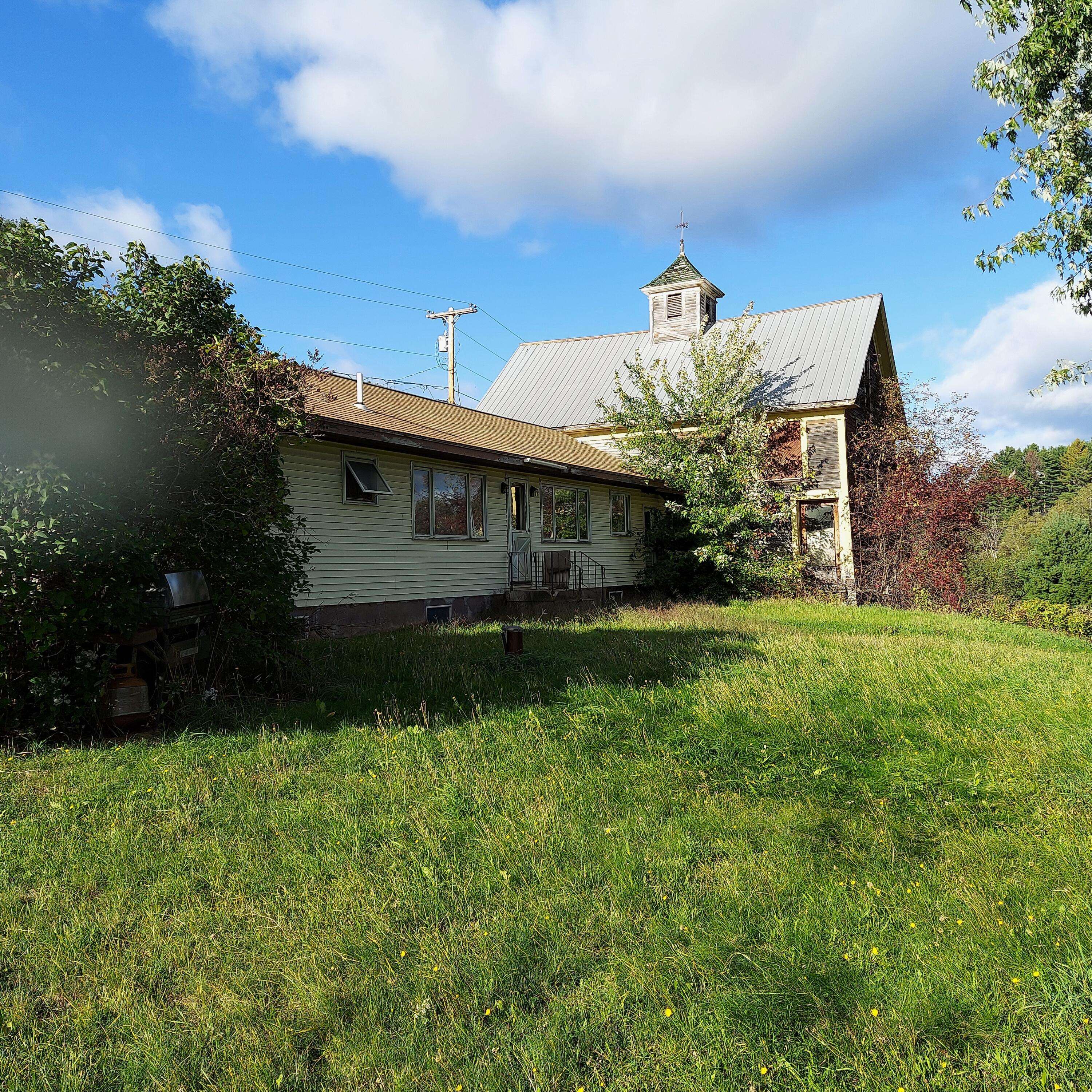 Farmington, ME 04938,658 Lucy Knowles RD