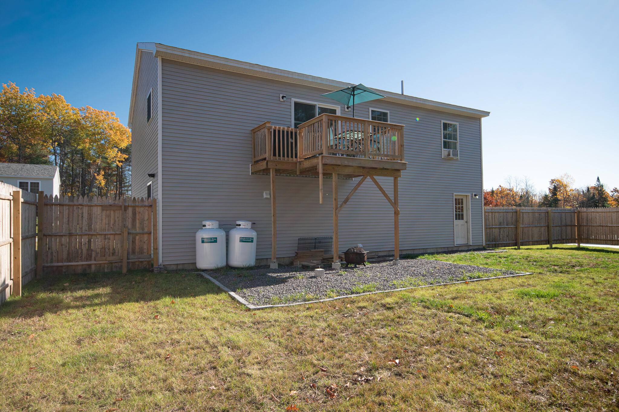 Windham, ME 04062,17 Meredith DR