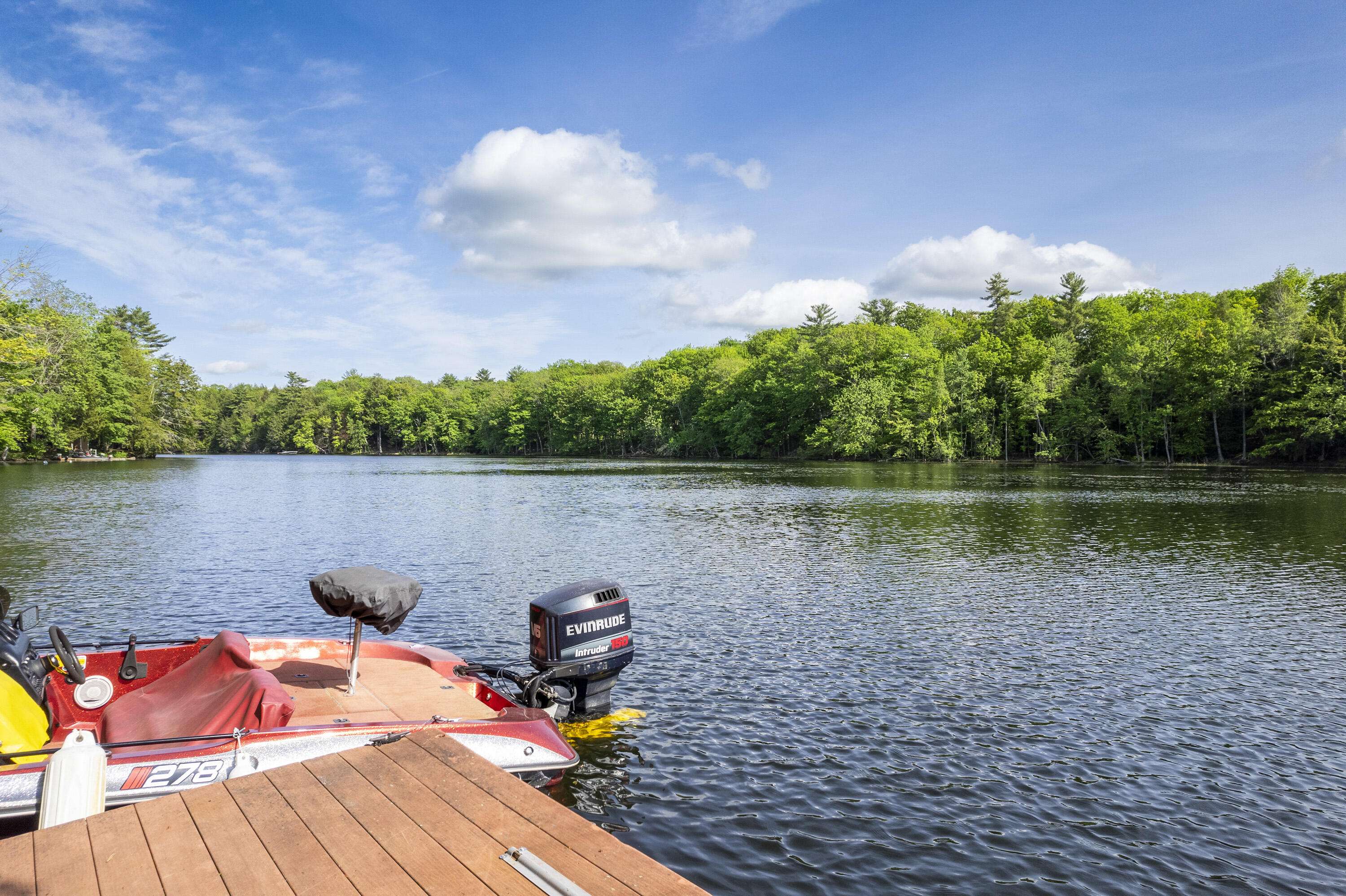 West Gardiner, ME 04345,107 Woodland DR