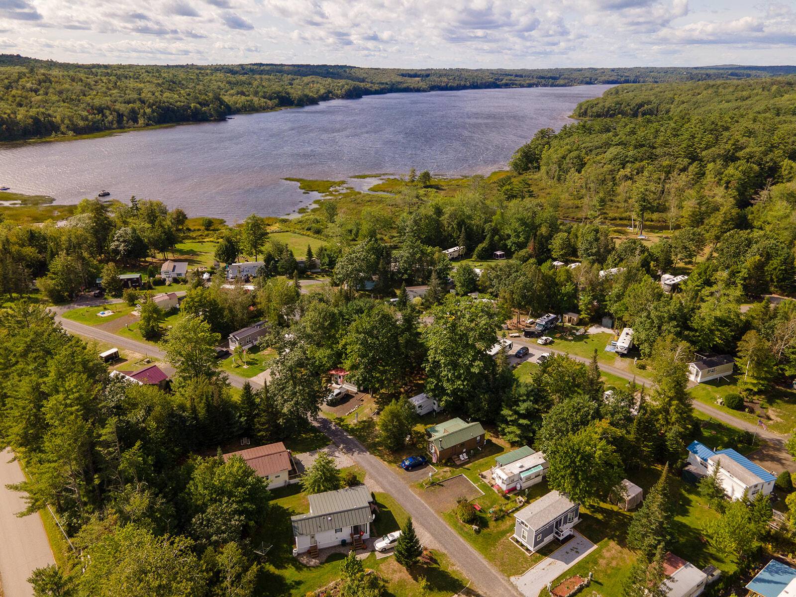 Warren, ME 04864,50 Fox Den LN