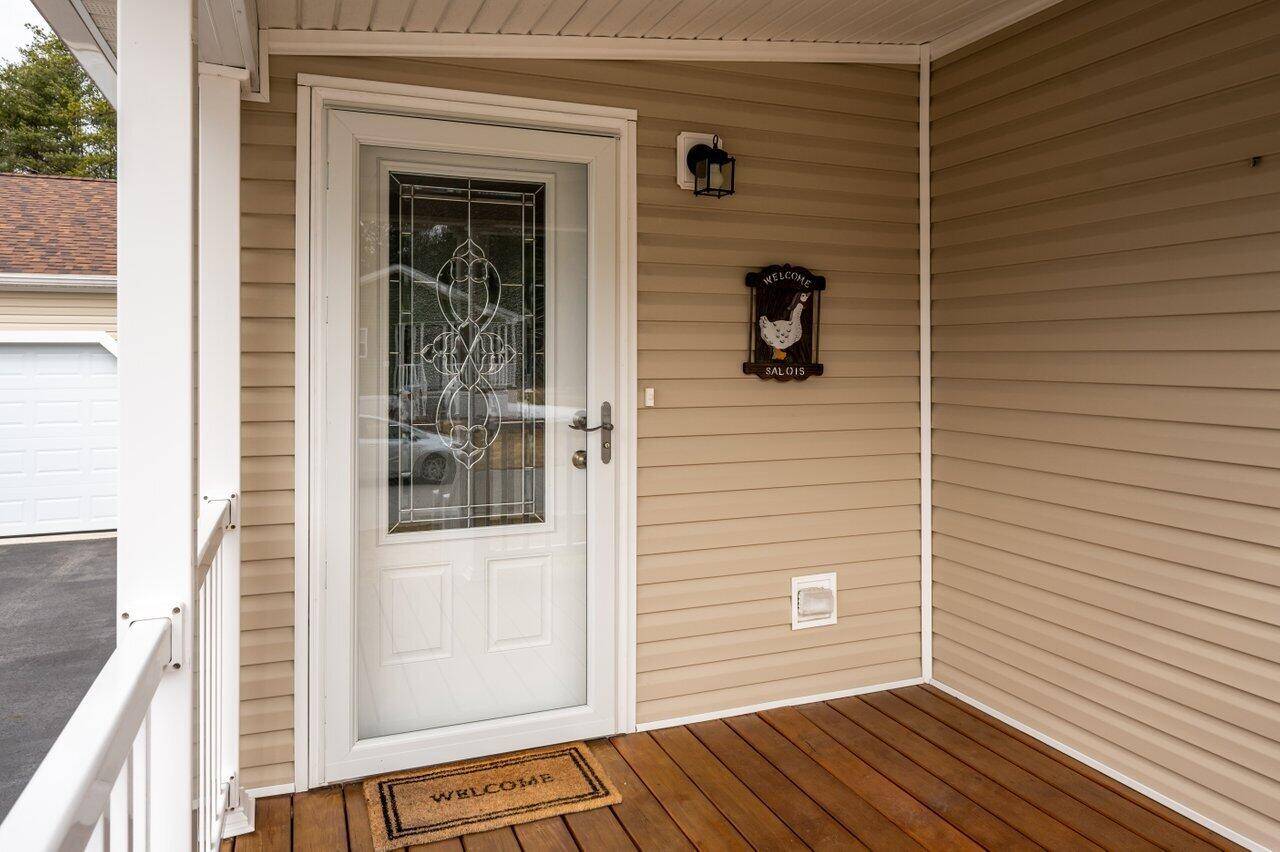 Lyman, ME 04002,12 Conifer DR