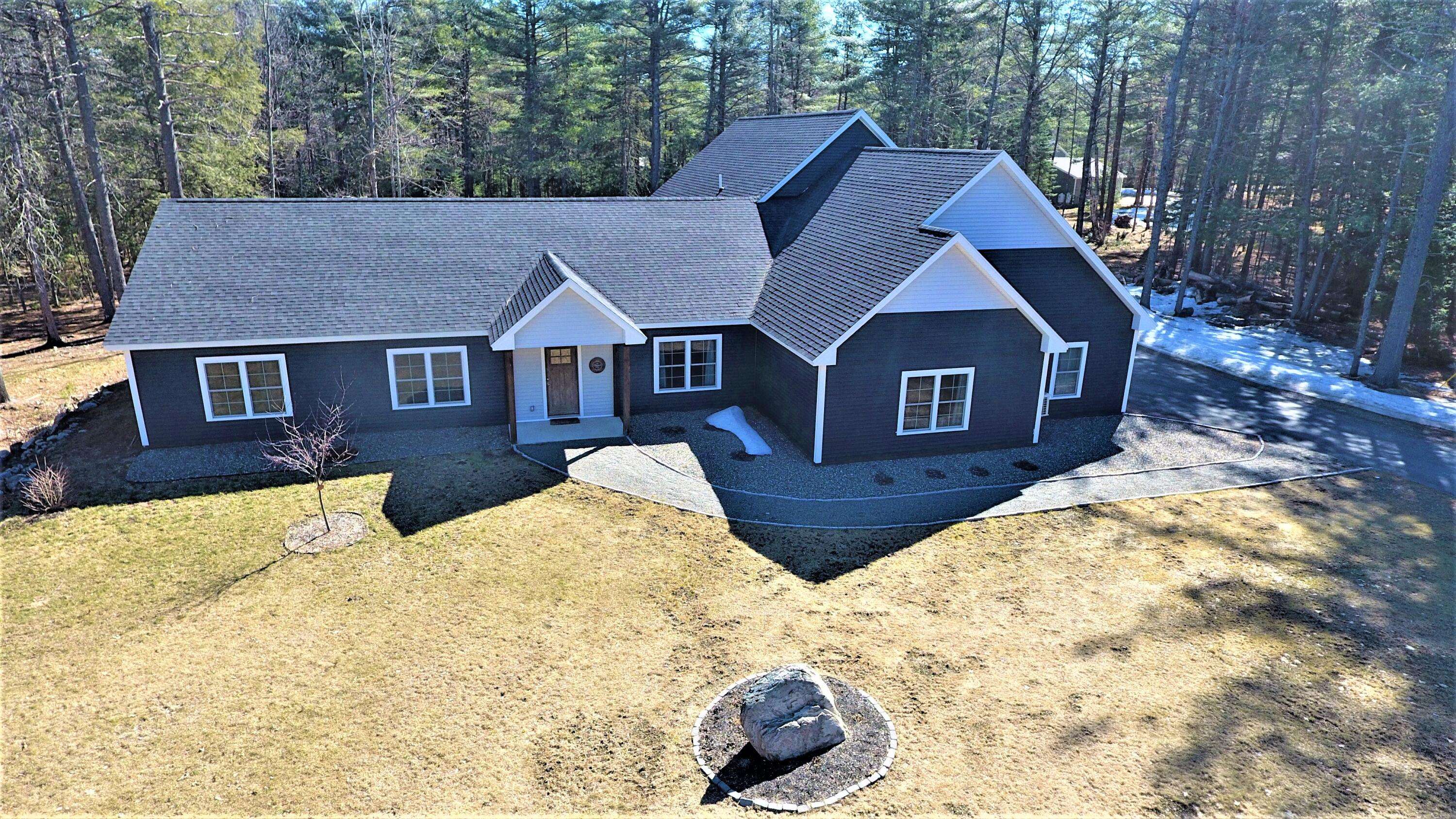 Hampden, ME 04444,10 Graystone DR