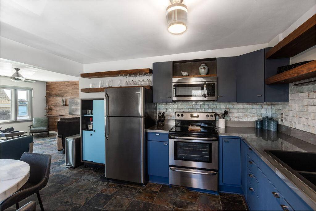 York, ME 03909,90 Freeman ST #3