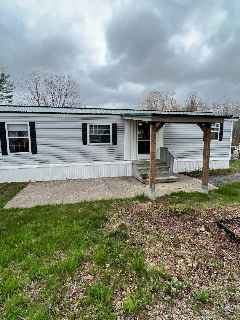 Windsor, ME 04363,19 Pine Ridge RD