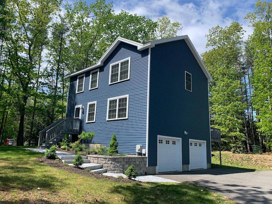 Kennebunk, ME 04043,36 Ericas WAY
