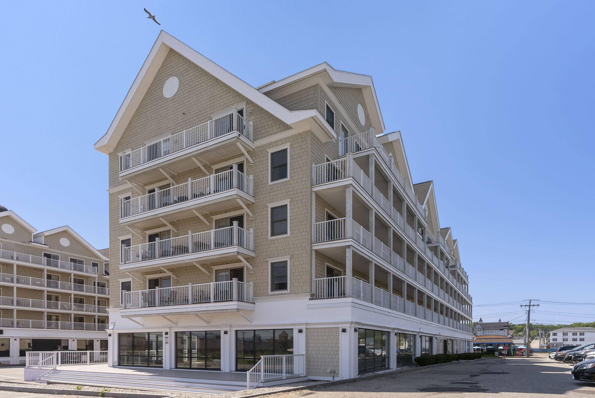 Old Orchard Beach, ME 04064,1 E Grand AVE #502