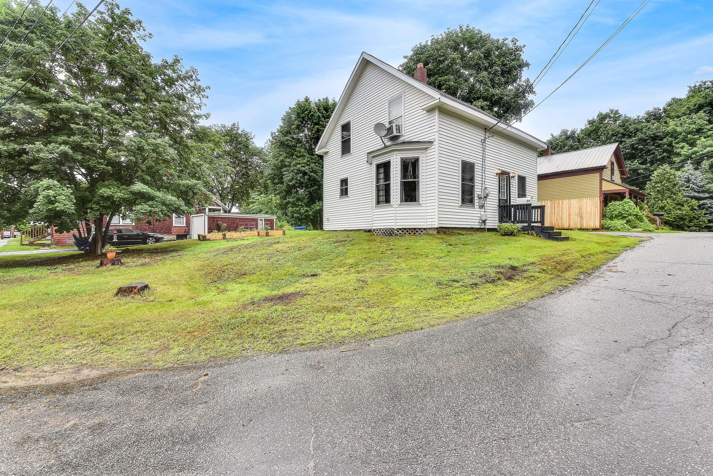 Paris, ME 04281,20 River ST