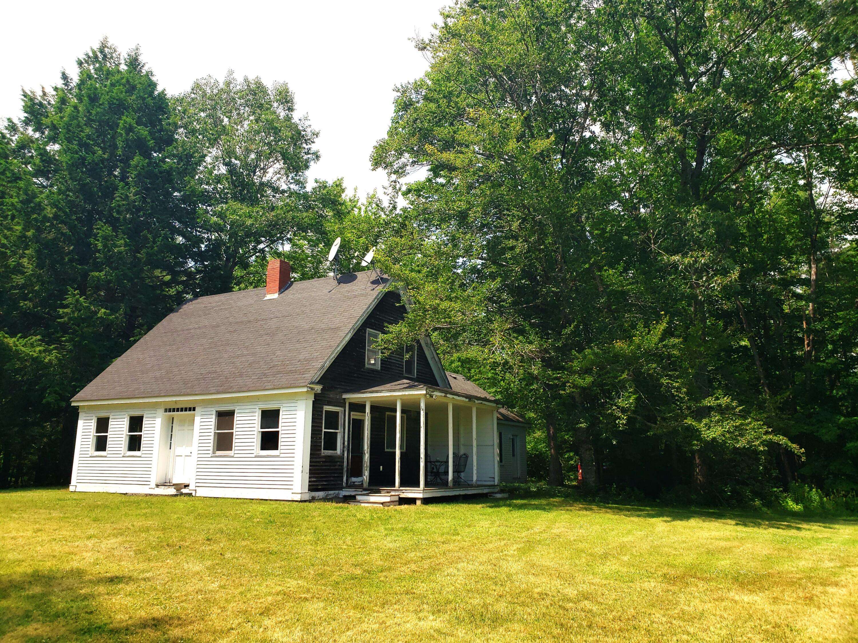 Whitefield, ME 04353,230 Philbrick LN