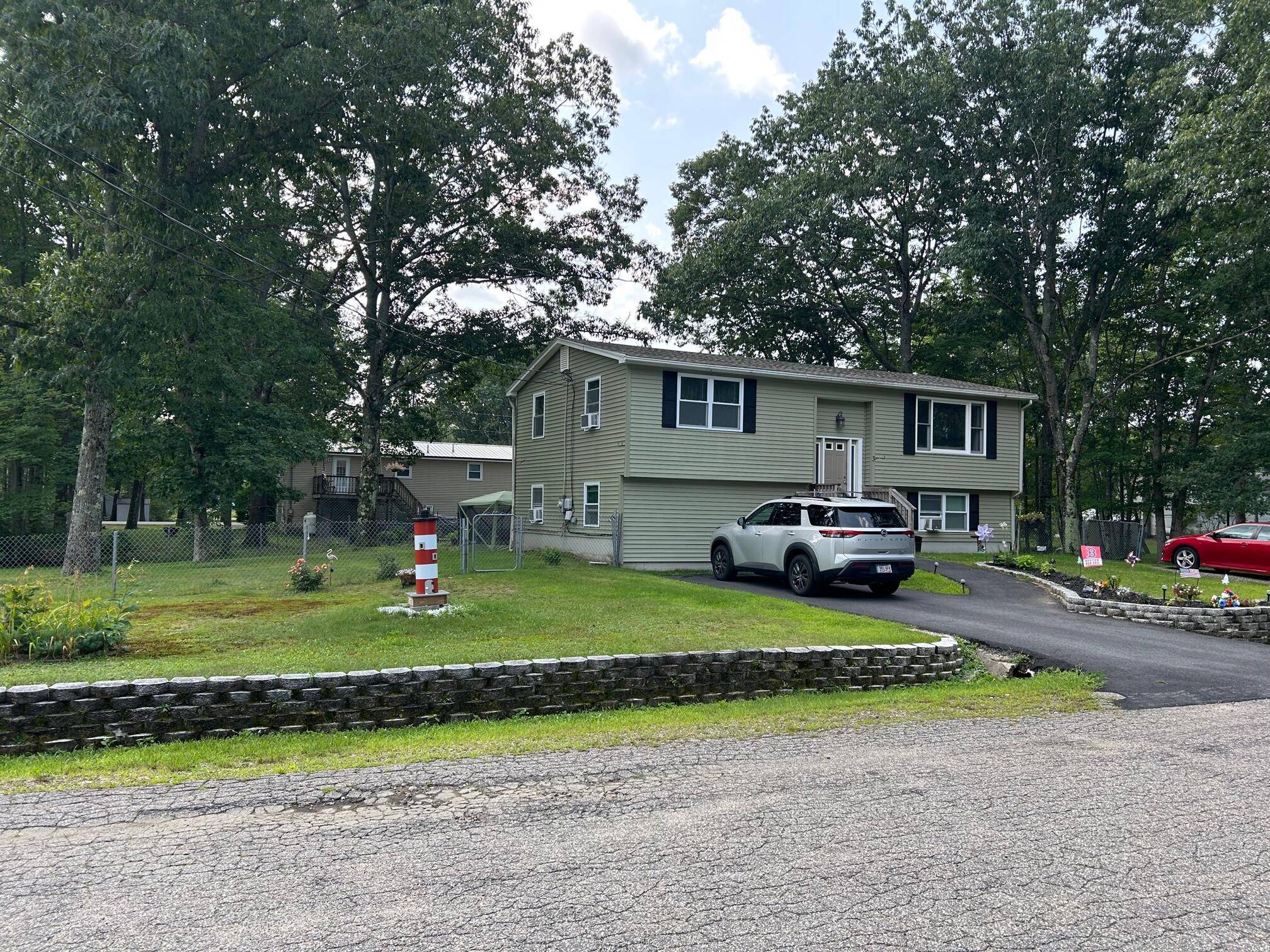 Sanford, ME 04073,3 Pierce AVE