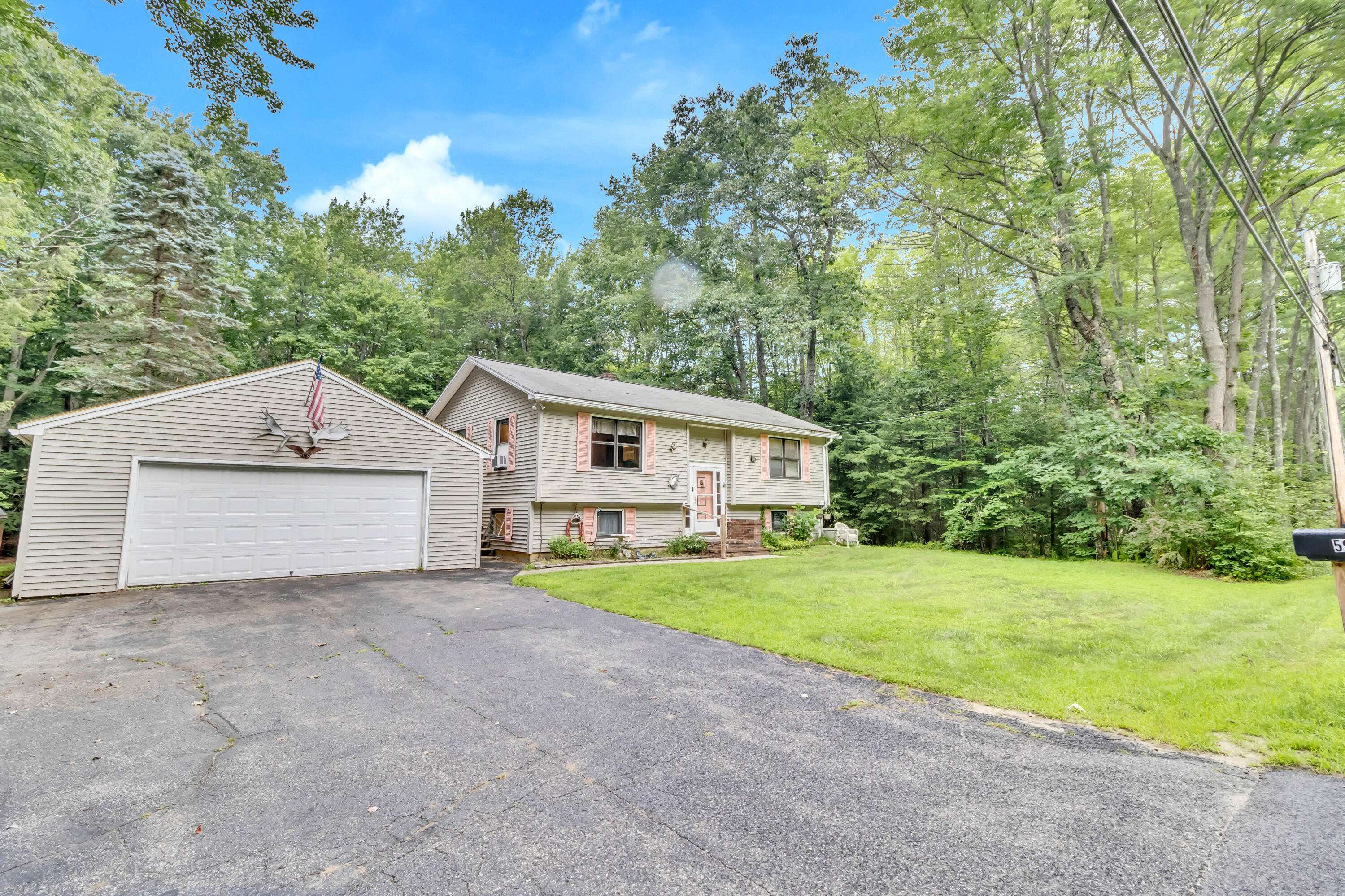 Shapleigh, ME 04076,59 Lebanon RD