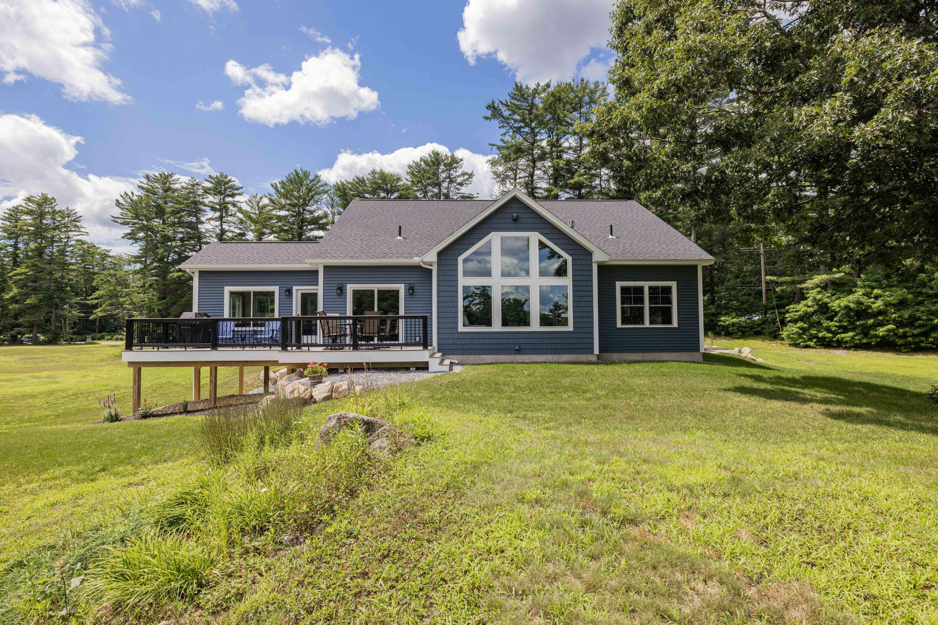 Naples, ME 04055,118 Sebago RD