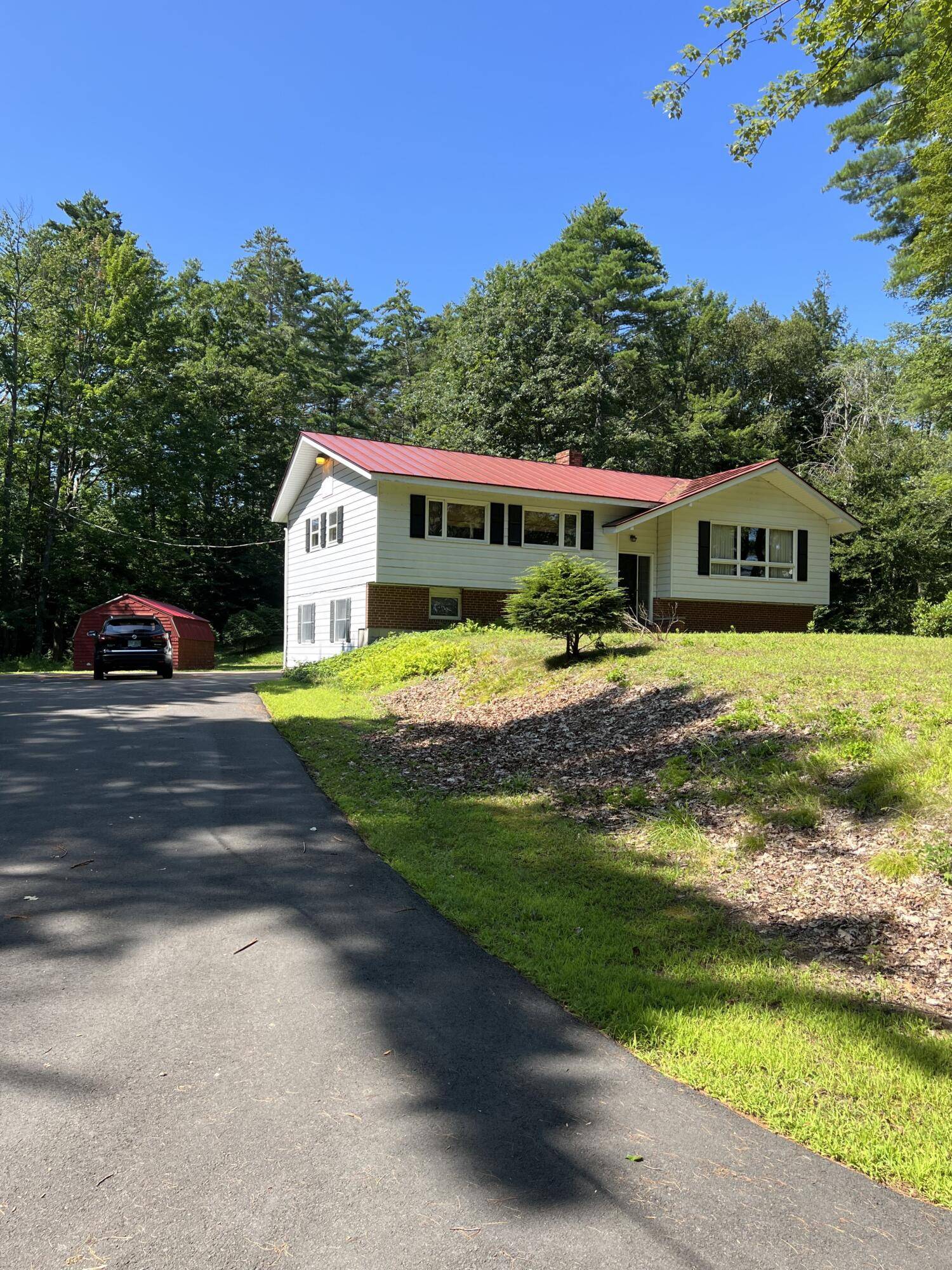 Norridgewock, ME 04957,85 Perkins RD