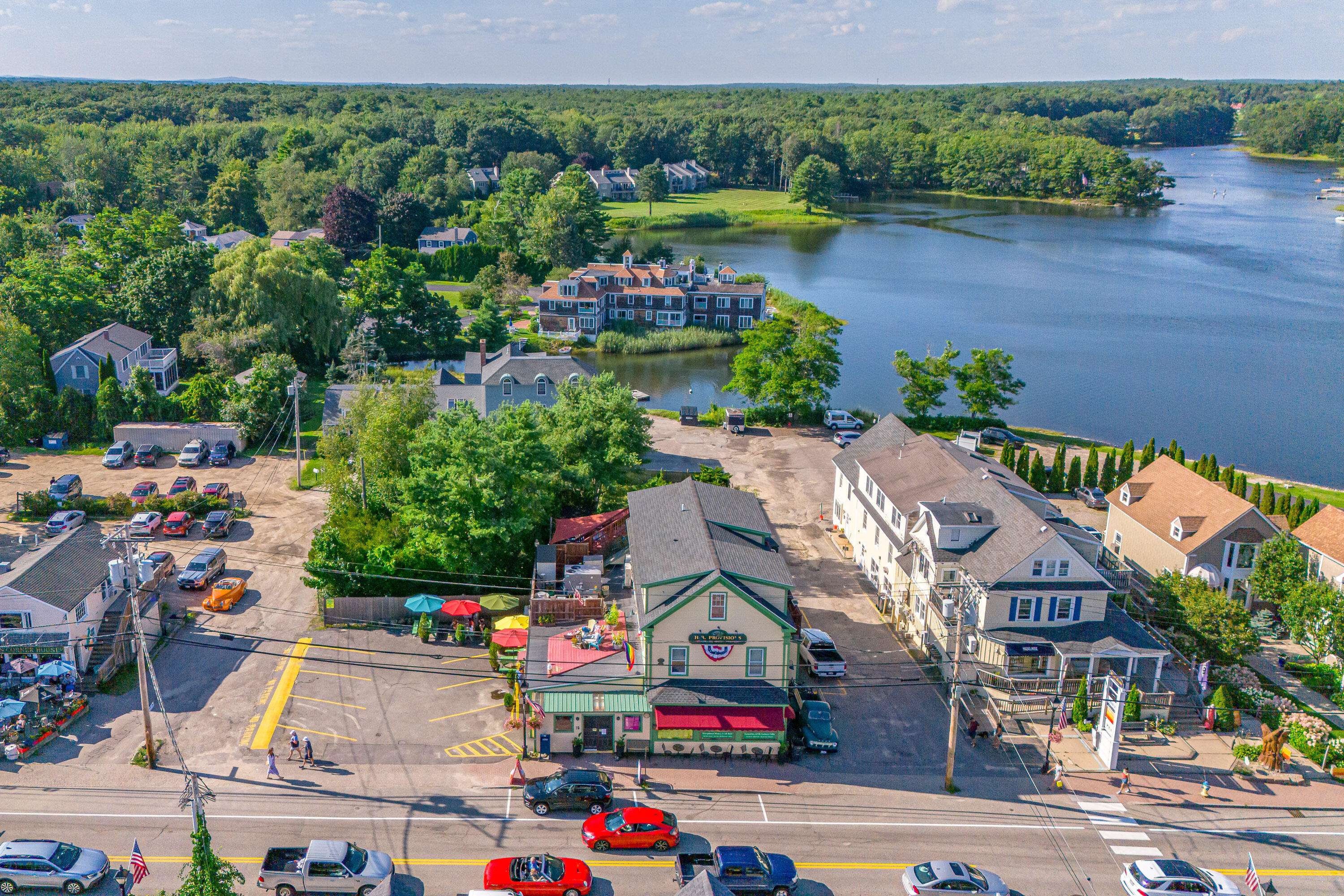 Kennebunk, ME 04043,15 Western AVE