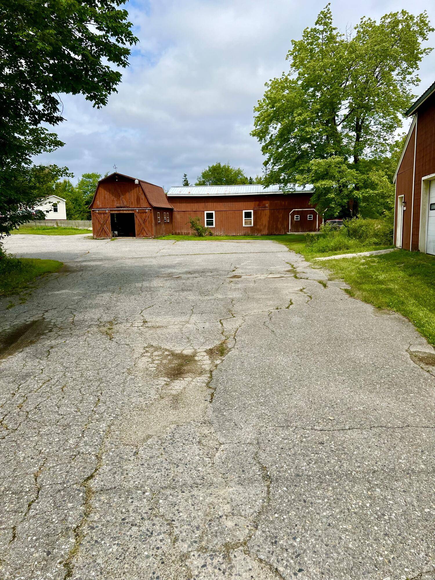 Southwest Harbor, ME 04679,4 Marshview LN