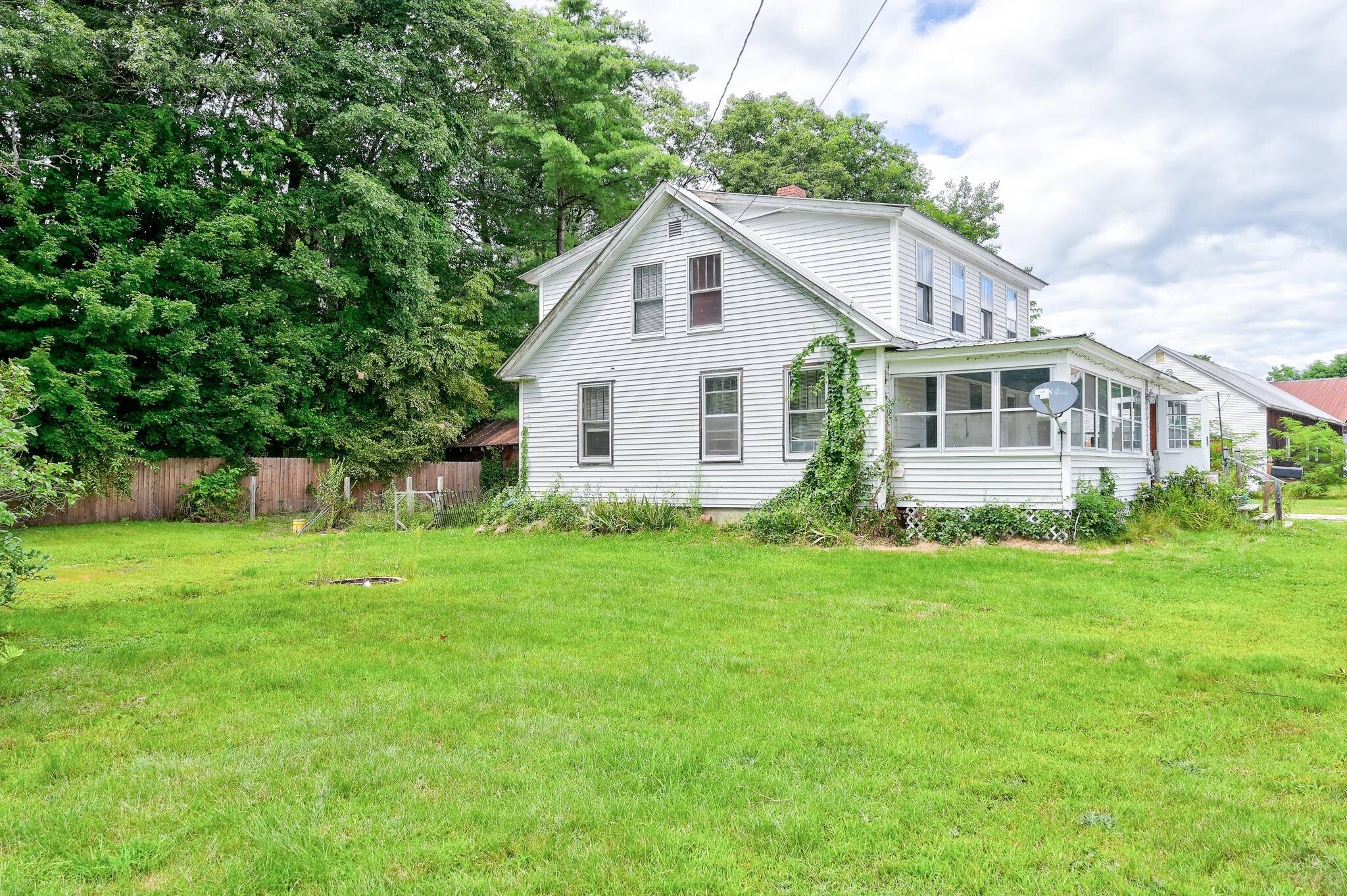 Fryeburg, ME 04037,43 Fair ST