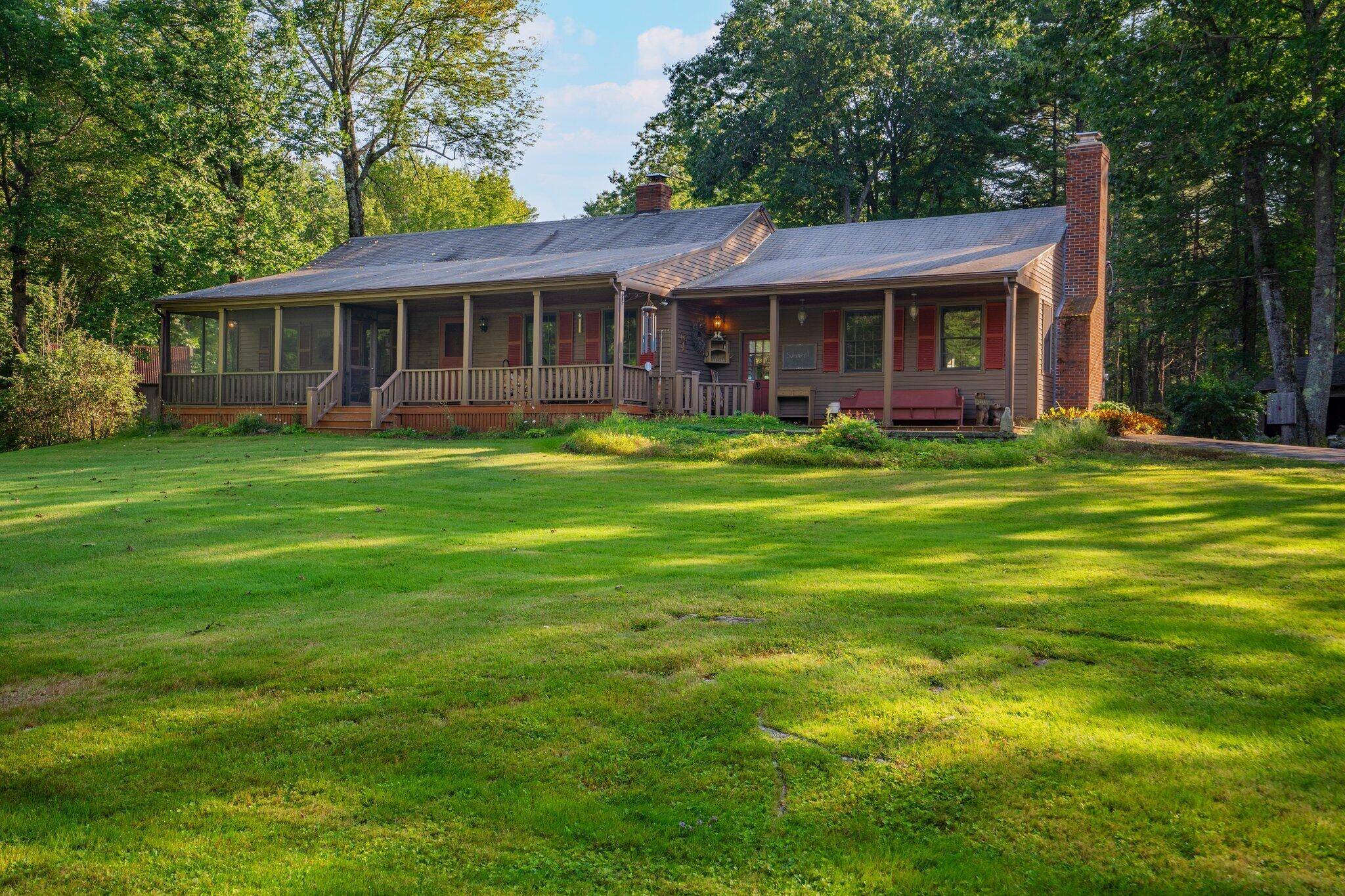 Hollis, ME 04042,118 Whitehouse RD