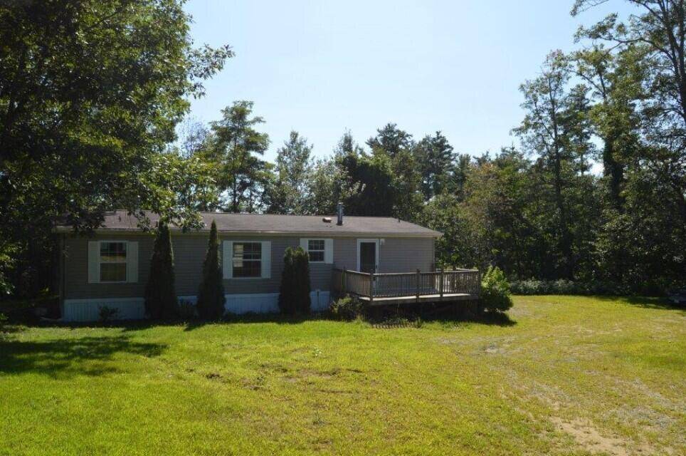 Belgrade, ME 04917,38 Oakland RD