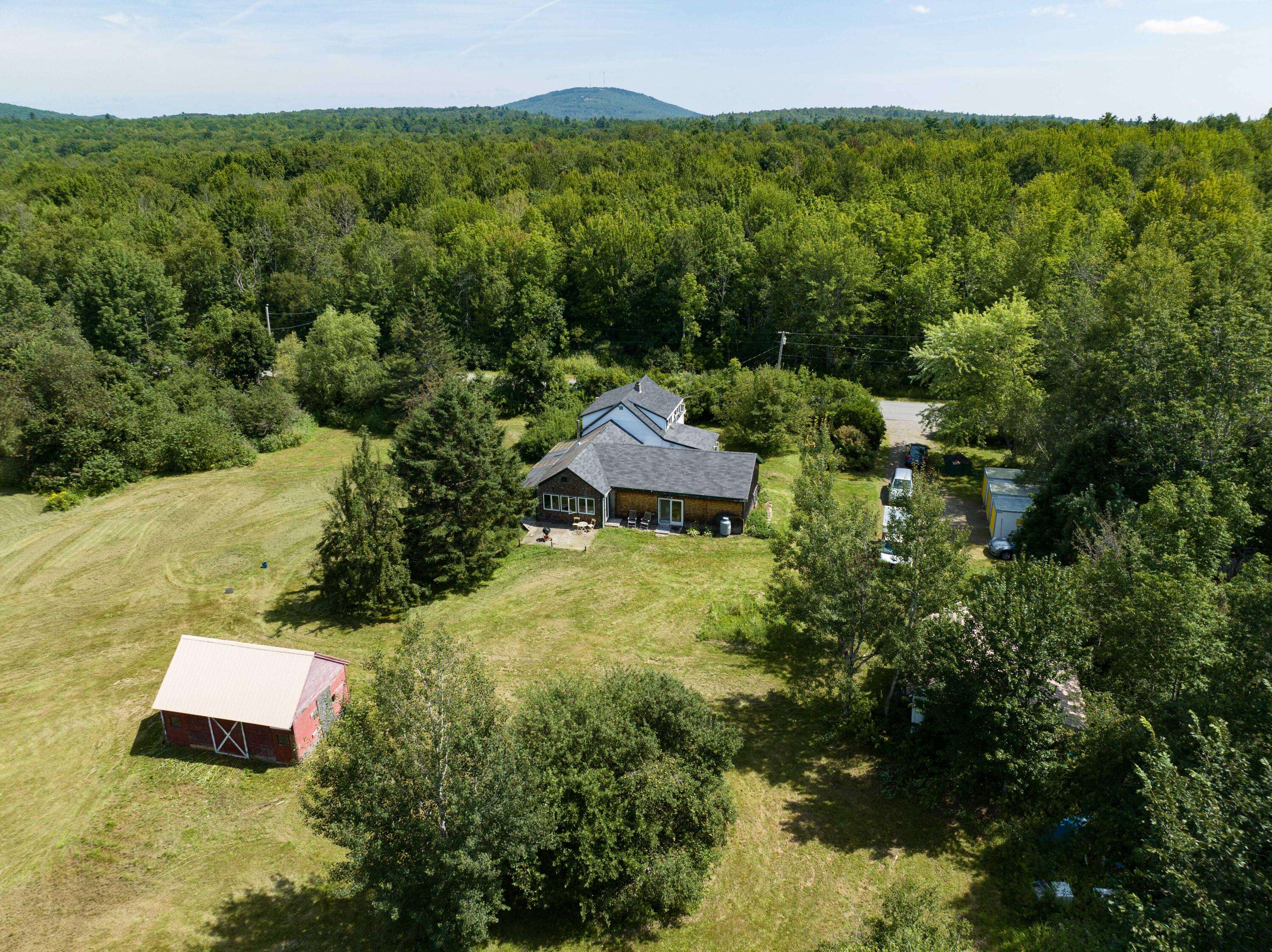 Searsport, ME 04974,48 Monroe RD