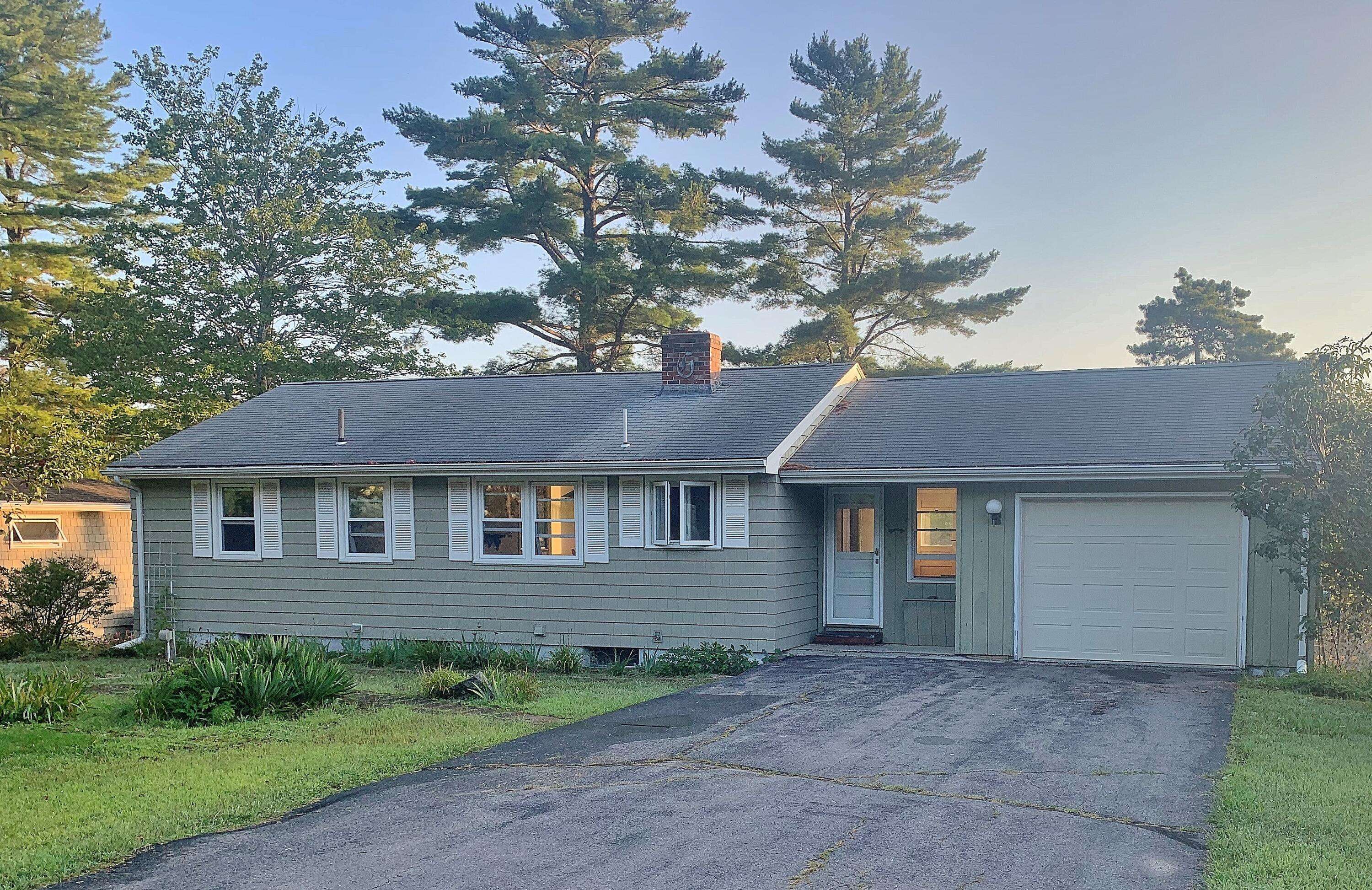 Raymond, ME 04071,10 Aquila RD
