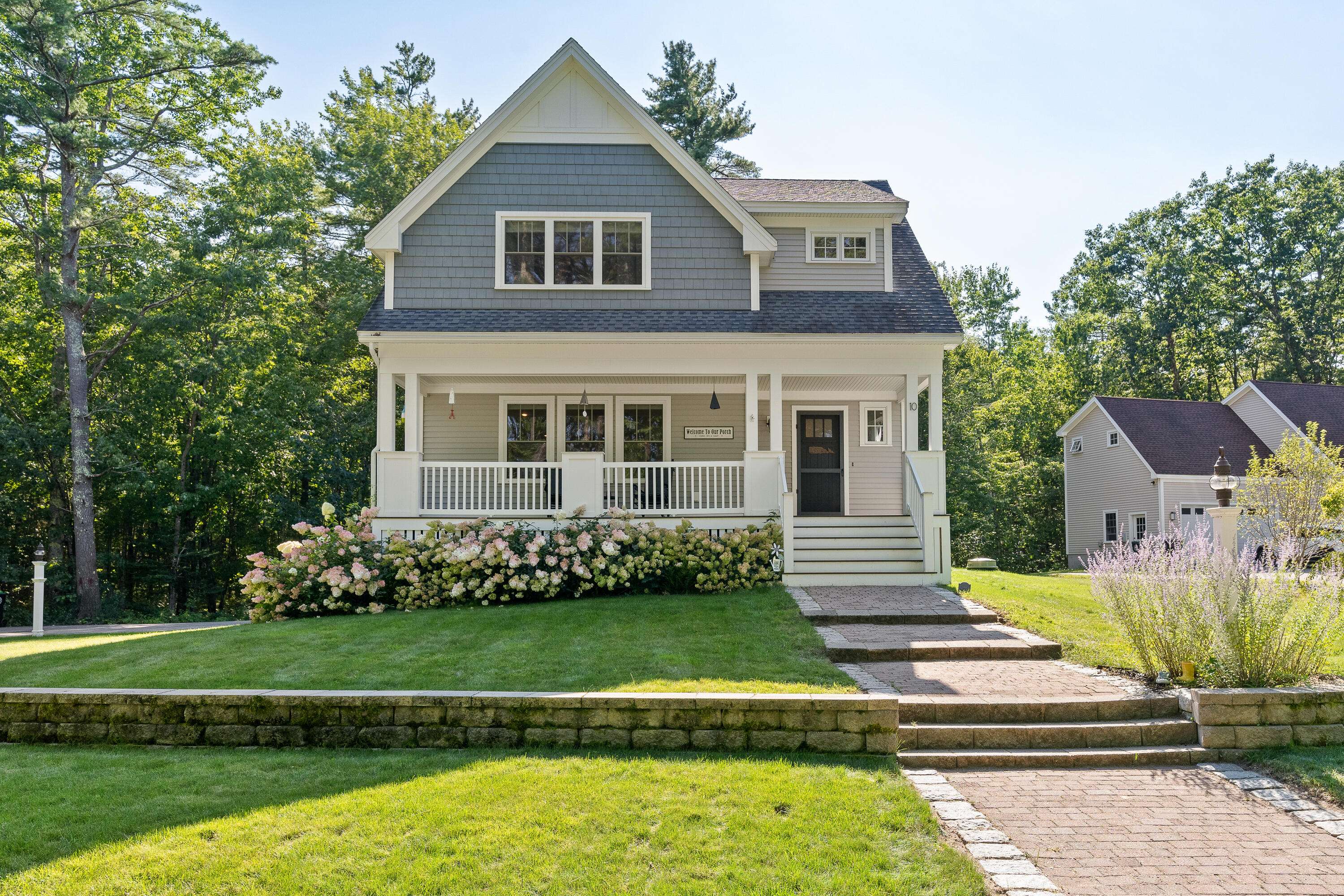 Kennebunk, ME 04043,10 Dixon DR