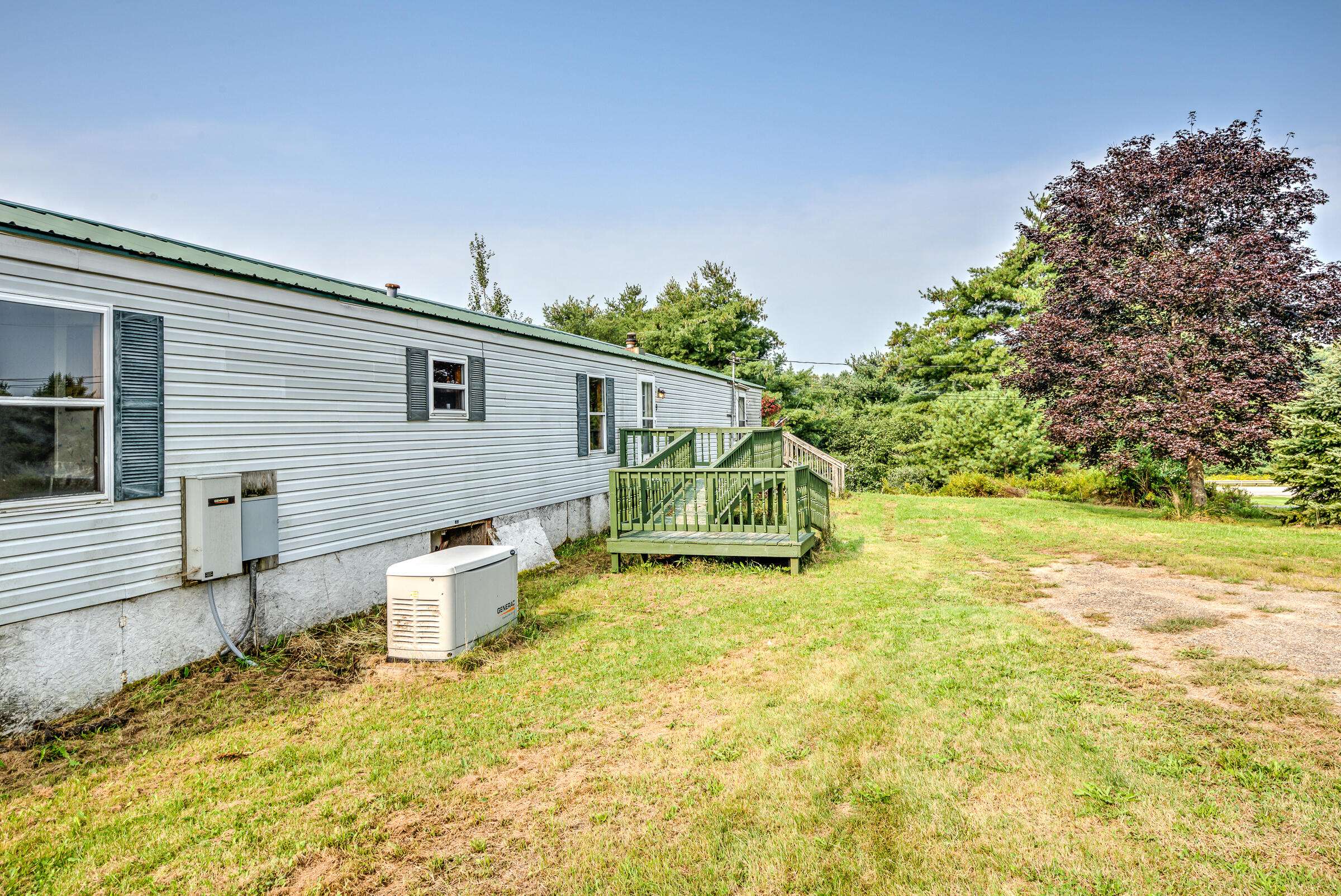 Windsor, ME 04363,9 Crosby RD