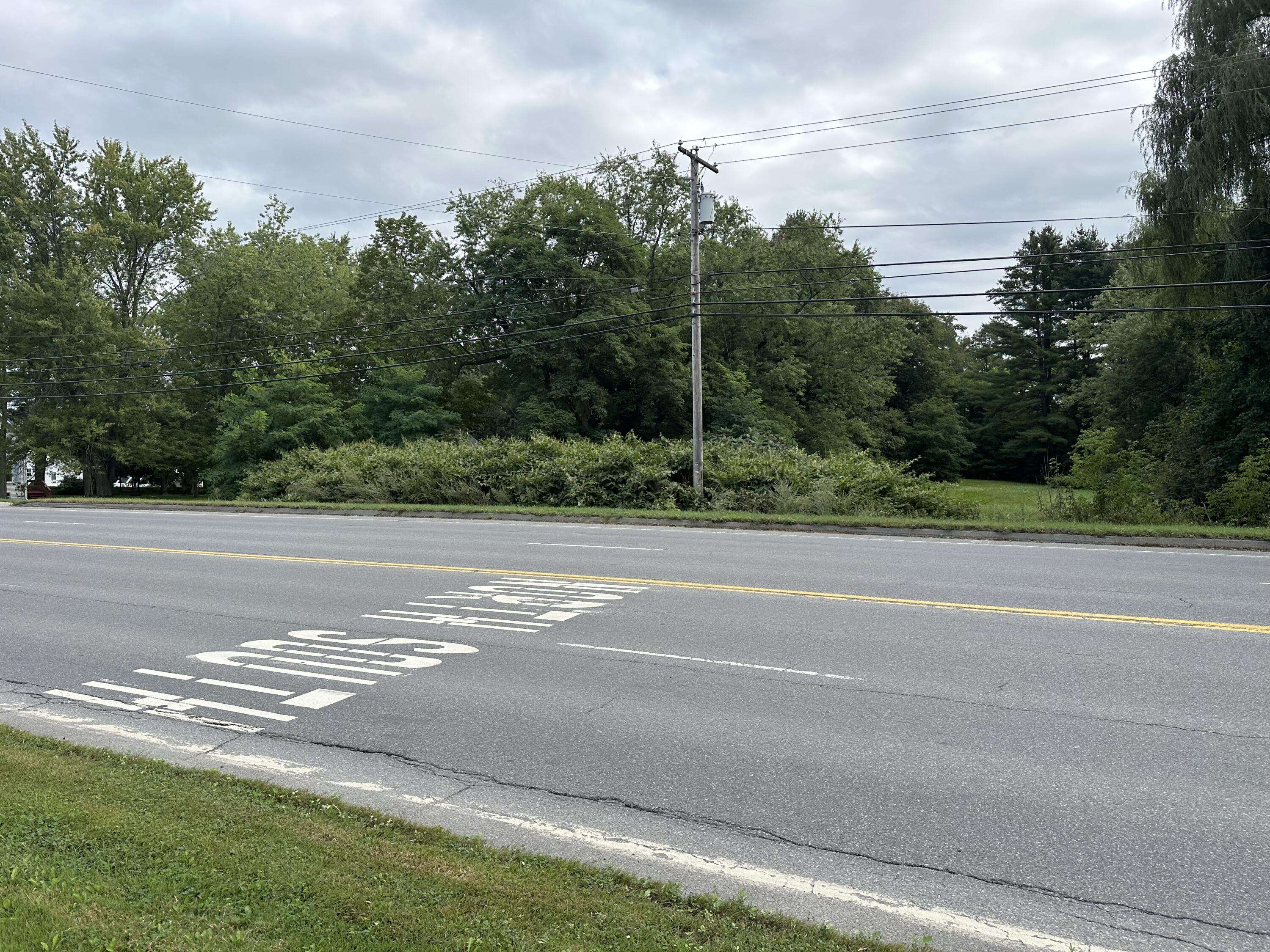Fairfield, ME 04937,114 Skowhegan RD