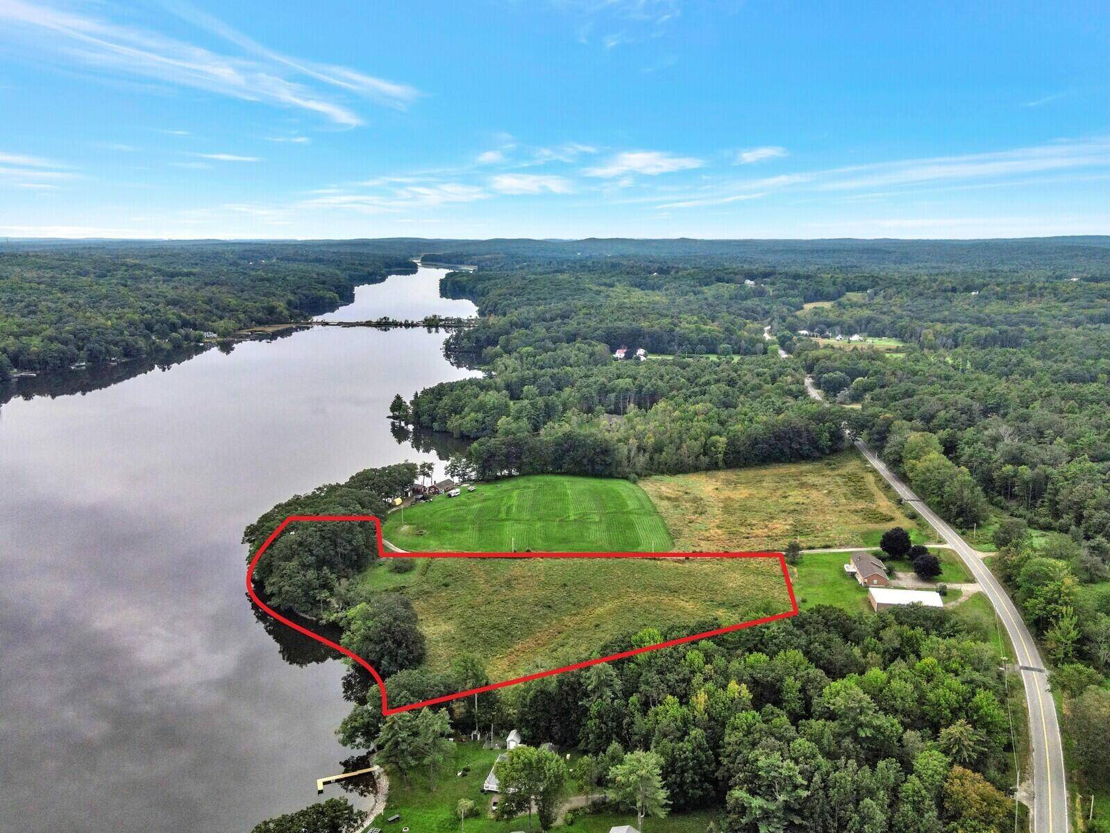 Litchfield, ME 04350,30 Pamrok LN