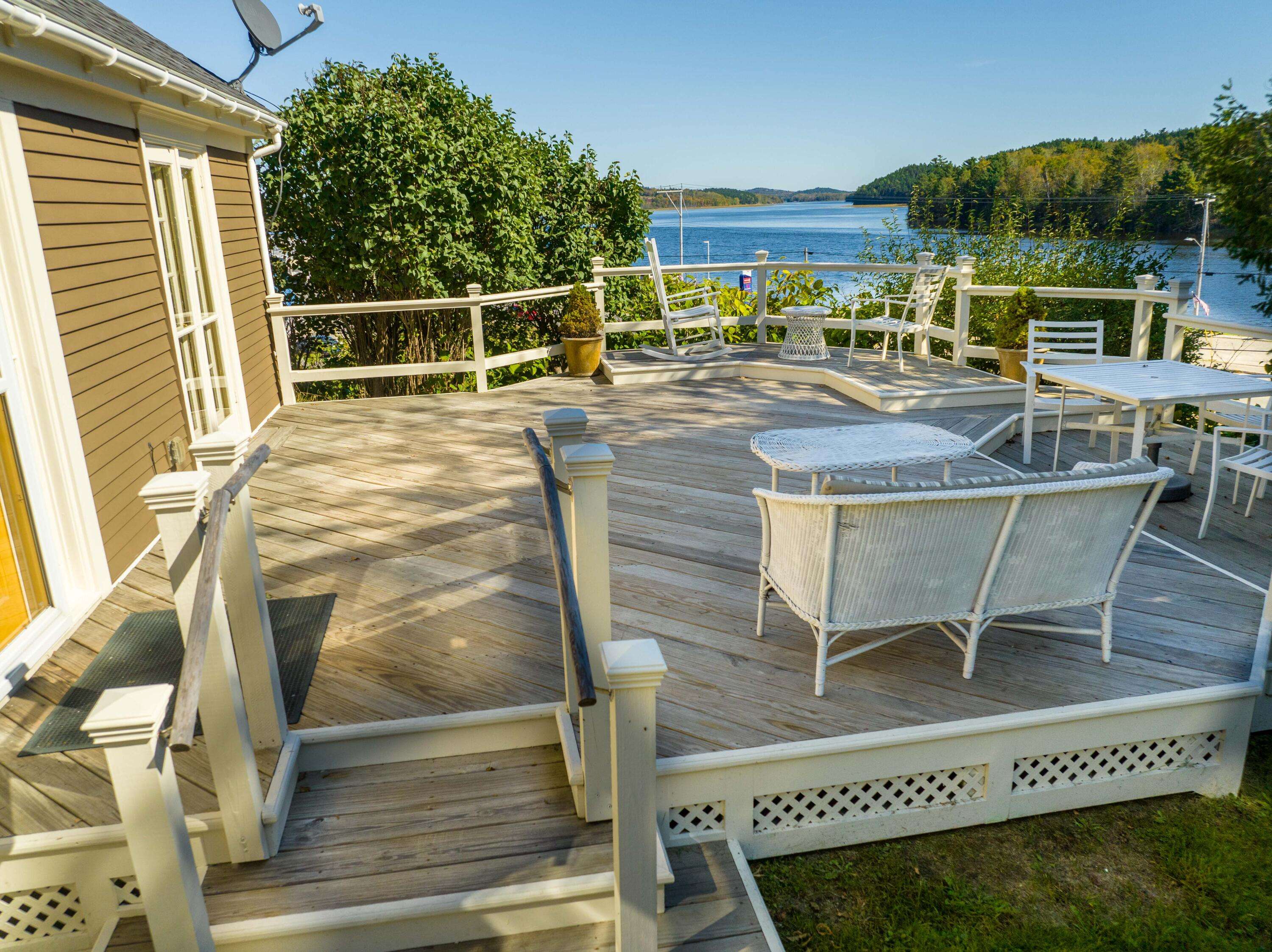 Machias, ME 04654,34 Court ST