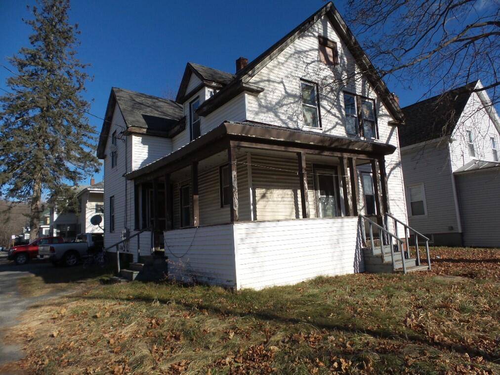 Winslow, ME 04901,94 Clinton AVE