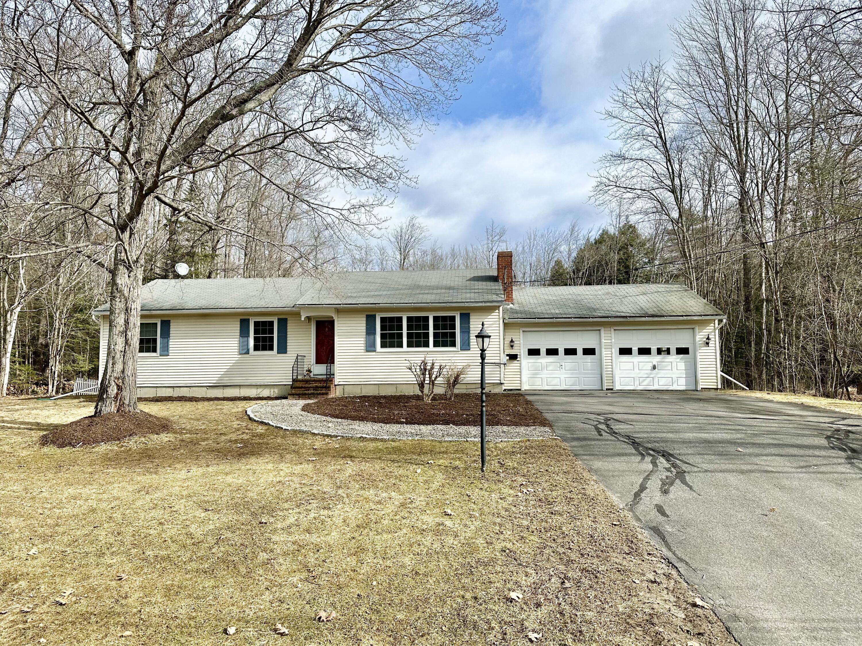 Winslow, ME 04901,11 Corbett LN