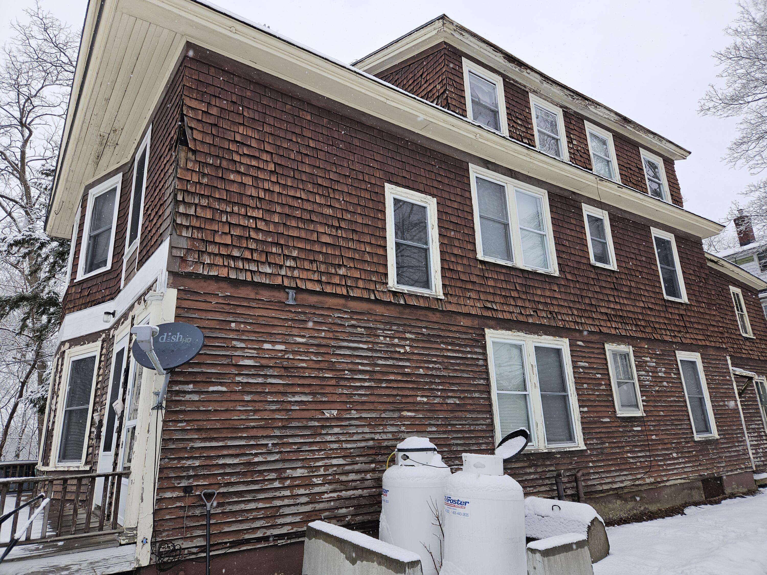 Brewer, ME 04412,4 Chamberlain ST