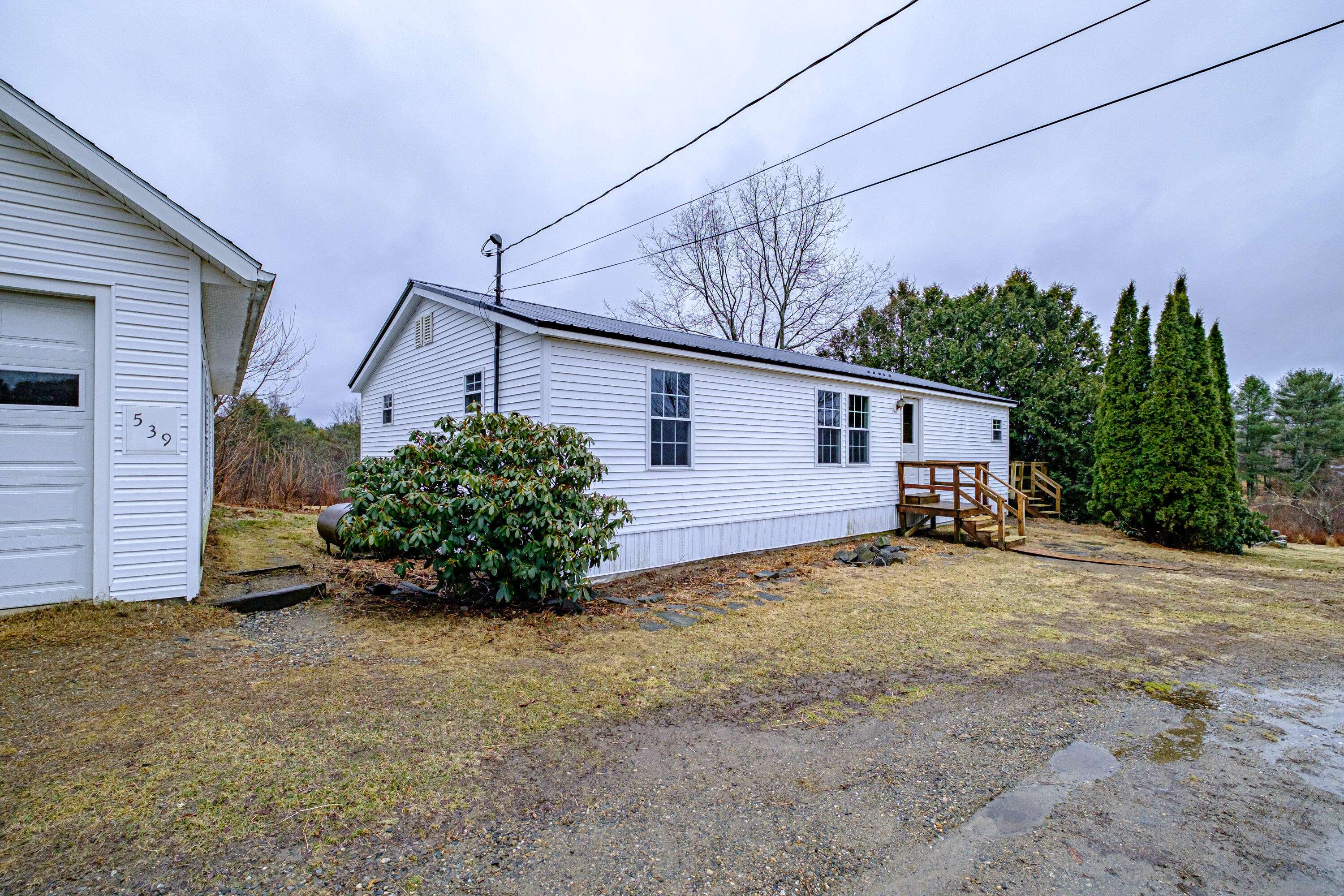 Wiscasset, ME 04578,539 Lowelltown RD