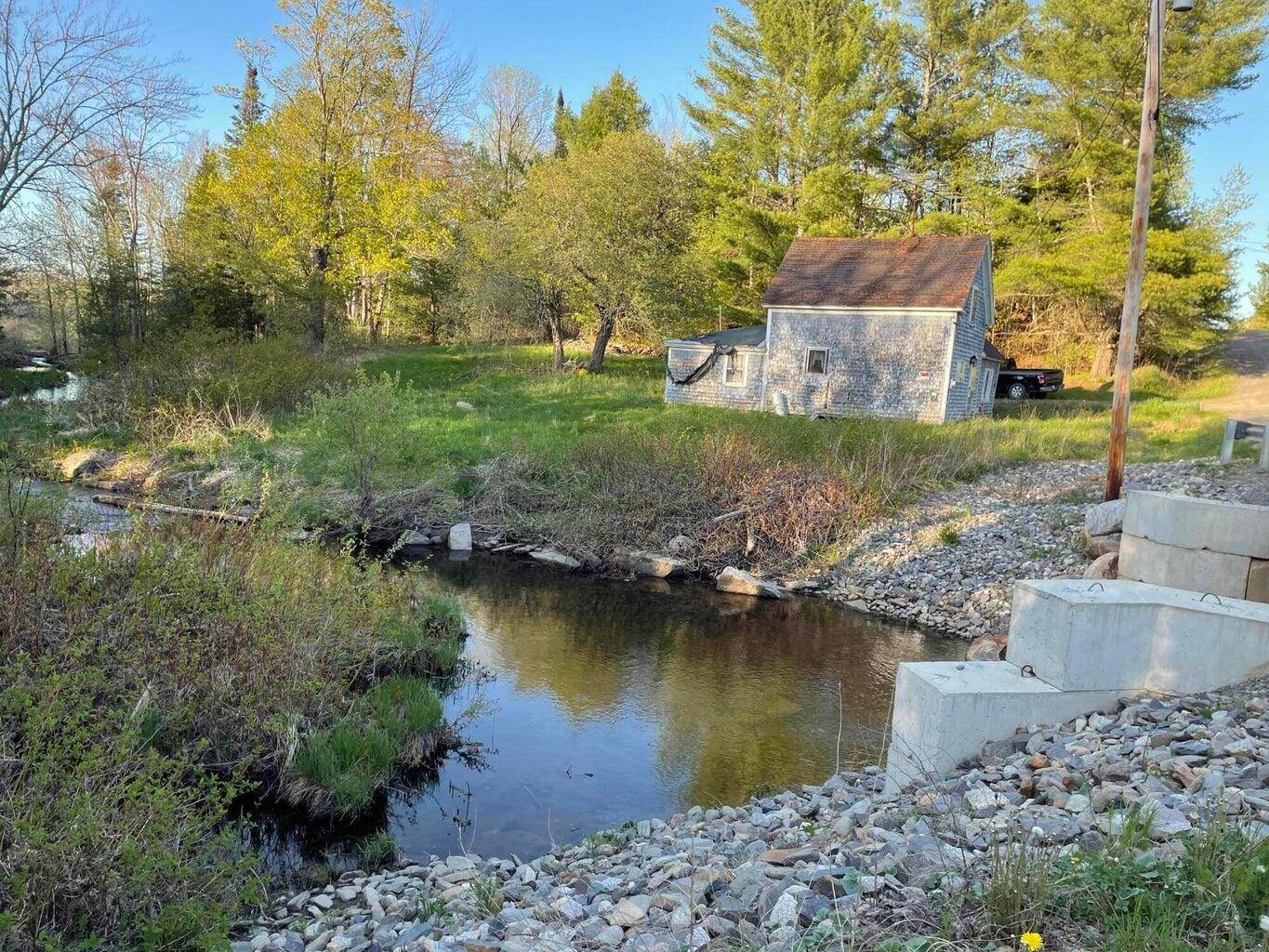 Dexter, ME 04930,291 Line RD